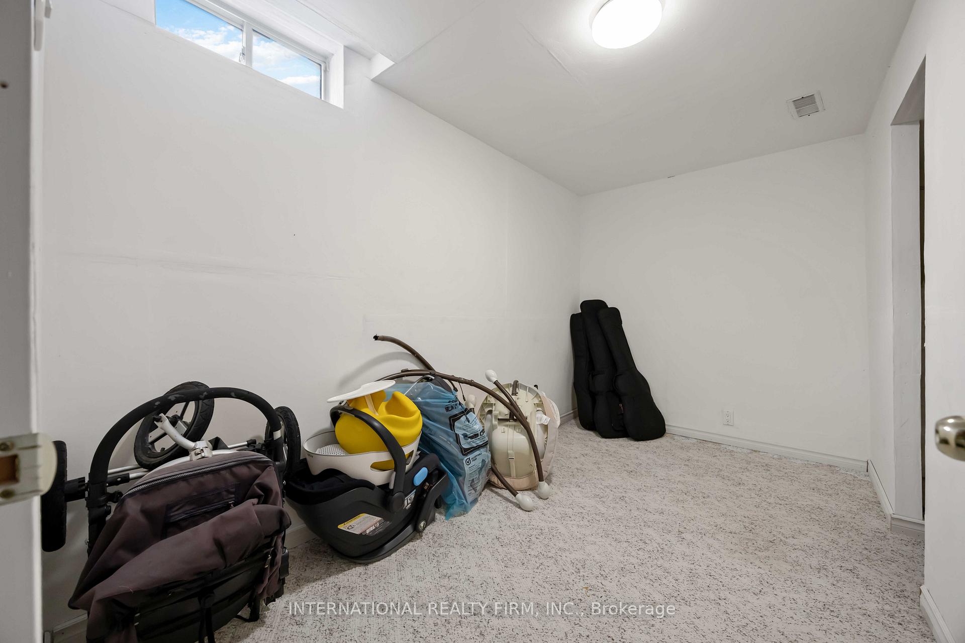 Photo 28 of 340 Flagstone Way, Newmarket, Woodland Hill — HOMEH