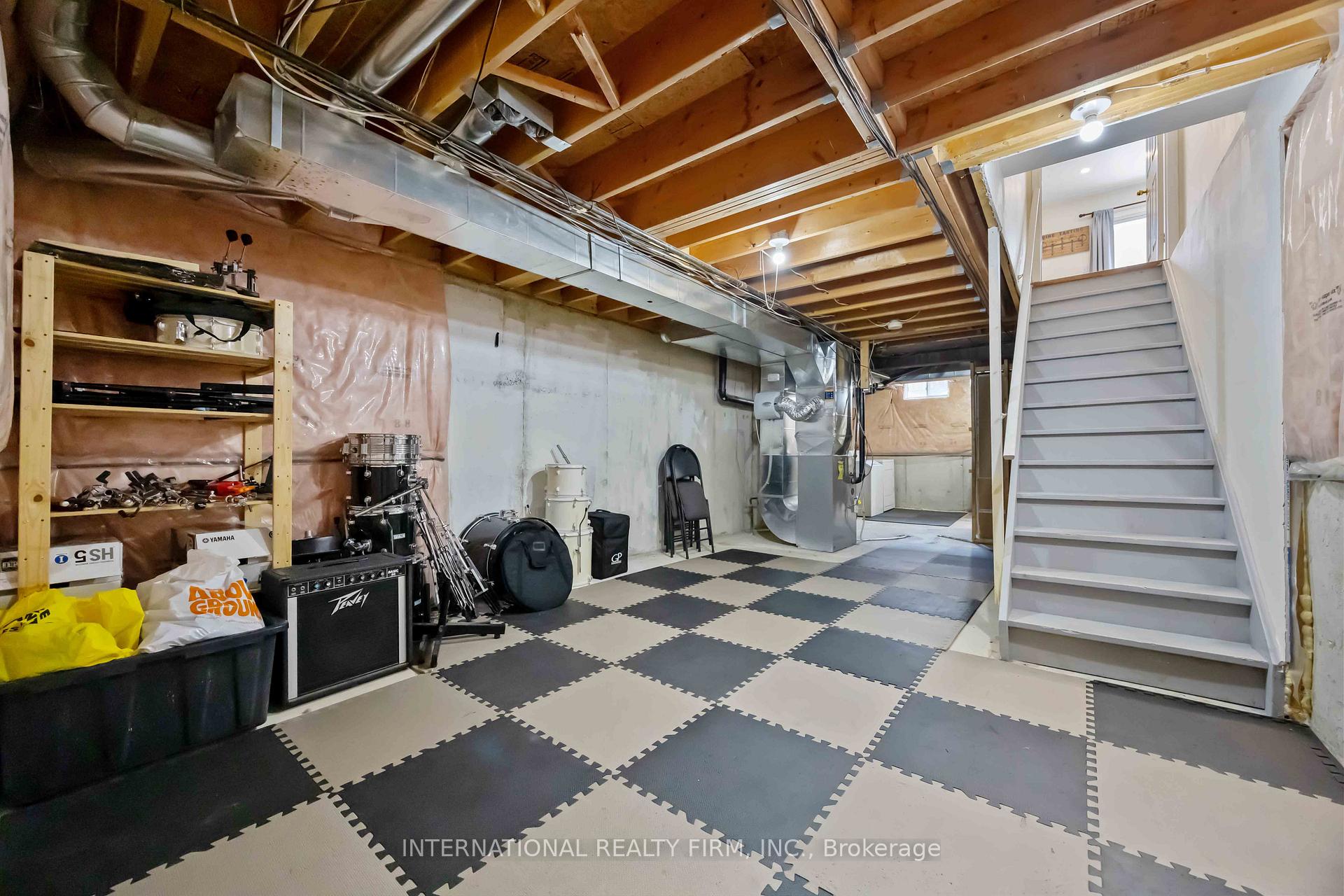 Photo 29 of 340 Flagstone Way, Newmarket, Woodland Hill — HOMEH