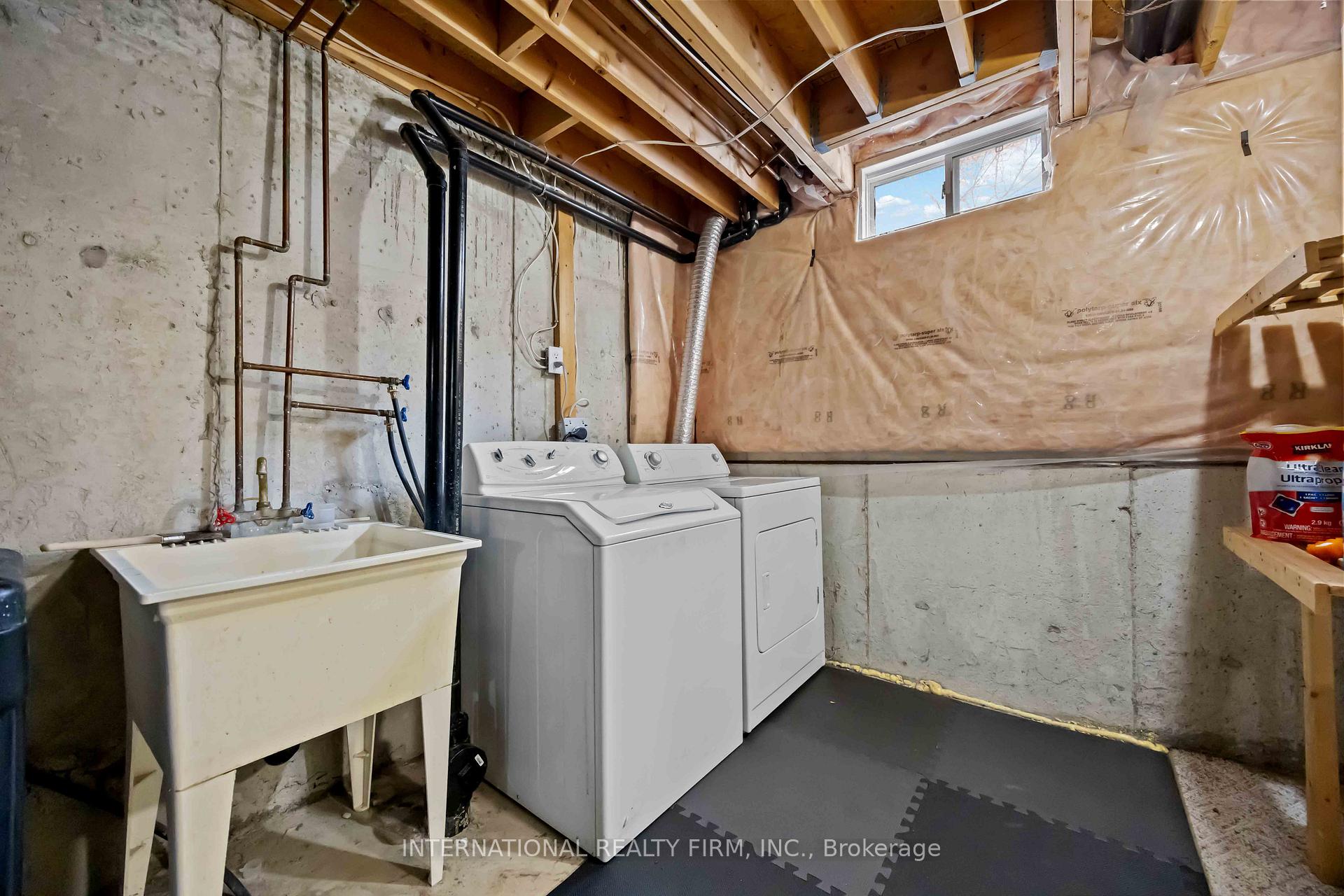 Photo 31 of 340 Flagstone Way, Newmarket, Woodland Hill — HOMEH