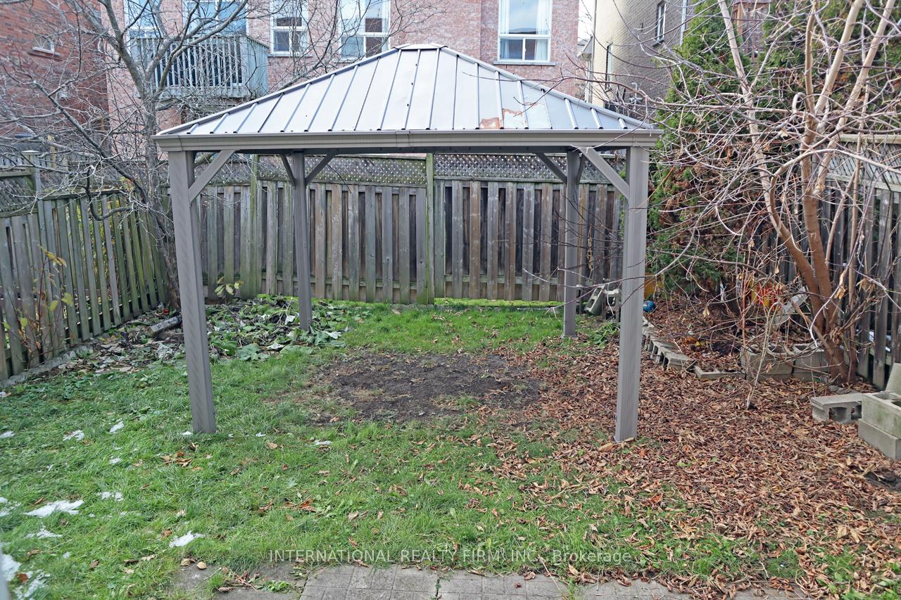 Photo 32 of 340 Flagstone Way, Newmarket, Woodland Hill — HOMEH