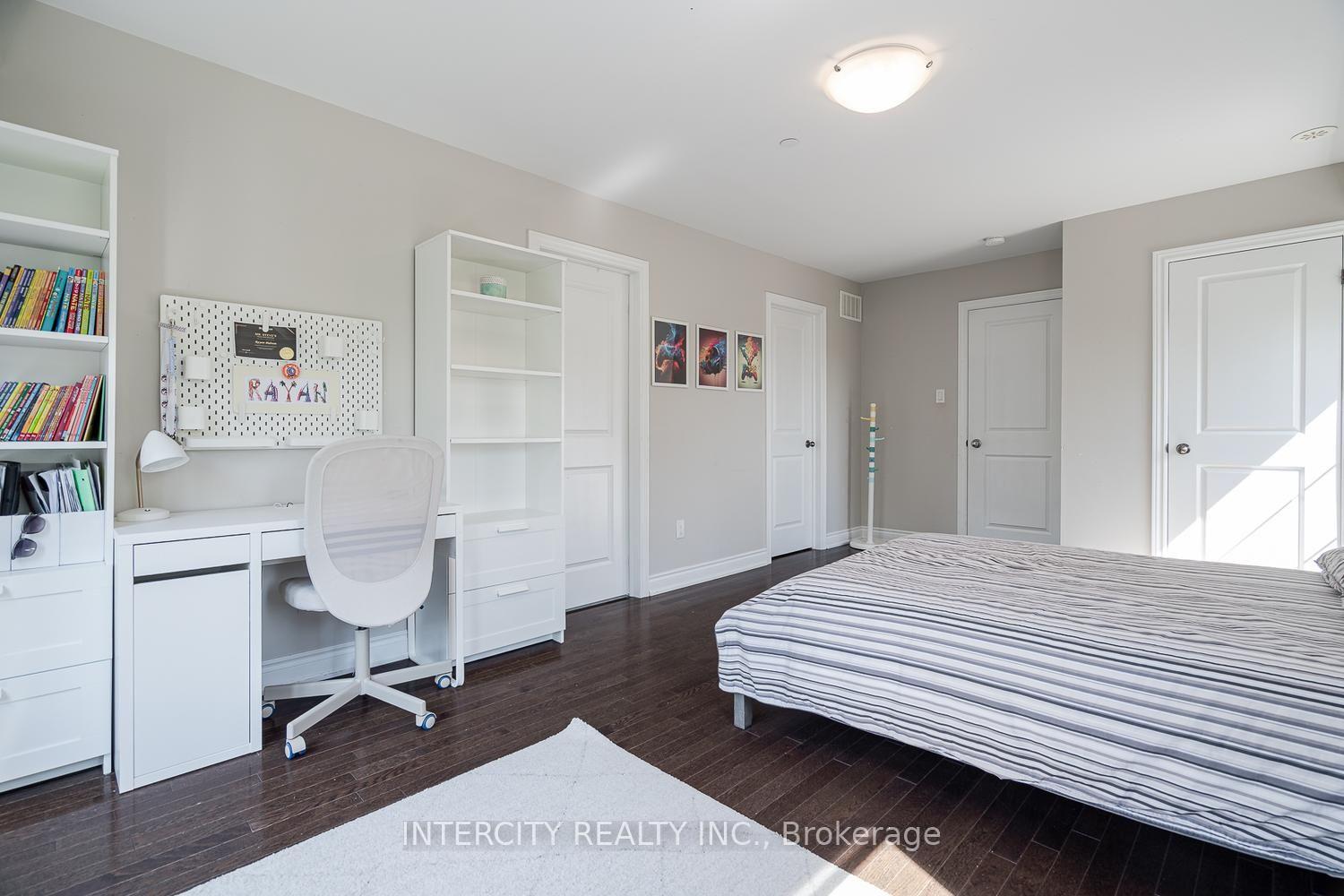 Photo 26 of Unit 116, 1331 Major Mackenzie Drive W, Vaughan, Patterson — HOMEH