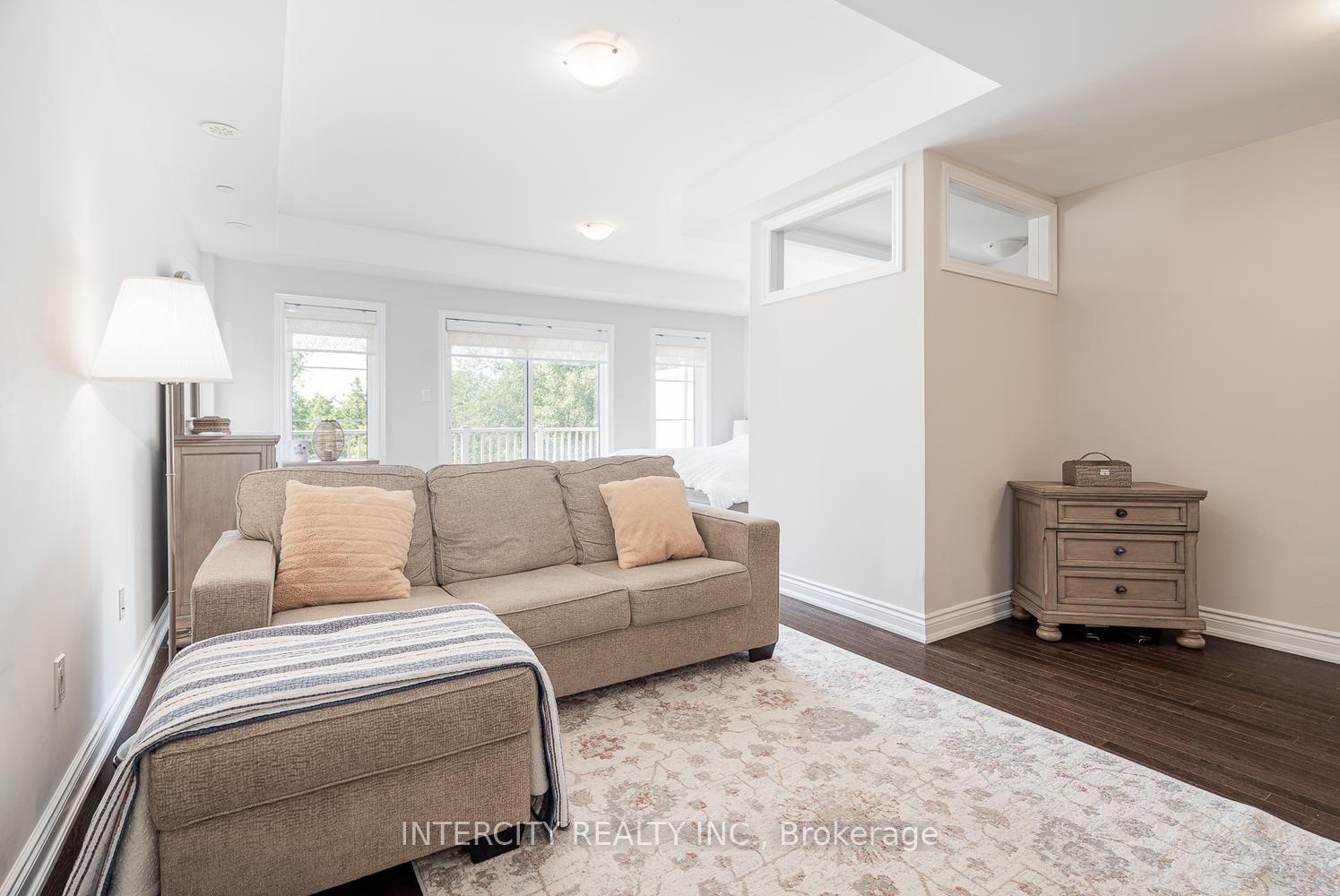 Photo 34 of Unit 116, 1331 Major Mackenzie Drive W, Vaughan, Patterson — HOMEH