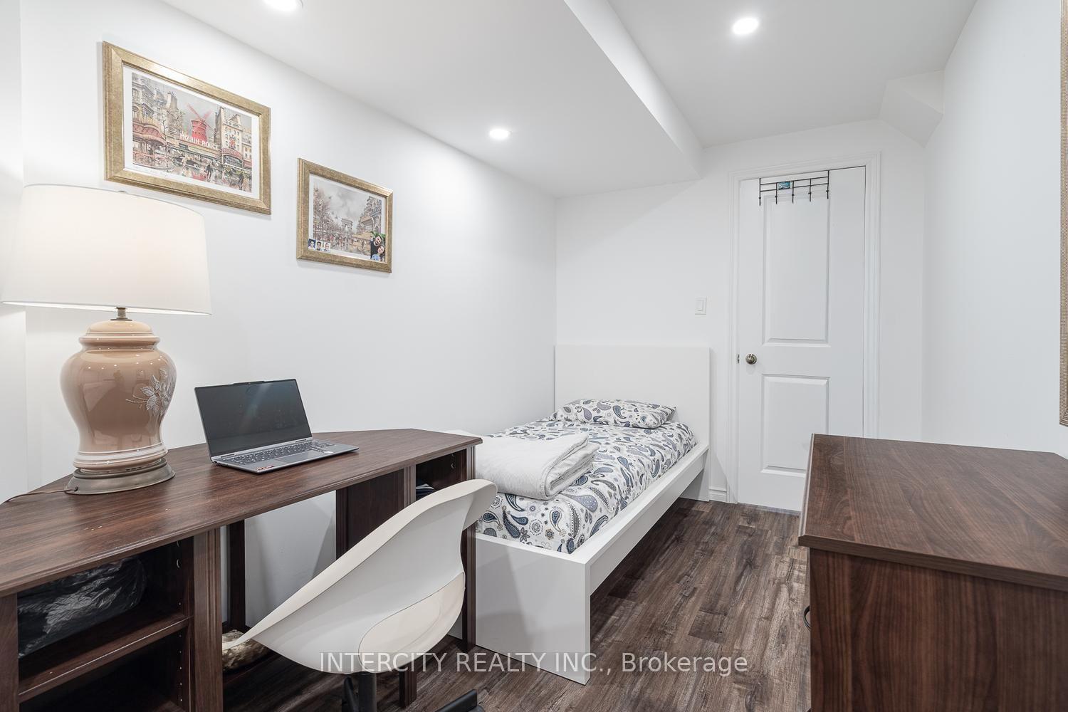 Photo 43 of Unit 116, 1331 Major Mackenzie Drive W, Vaughan, Patterson — HOMEH