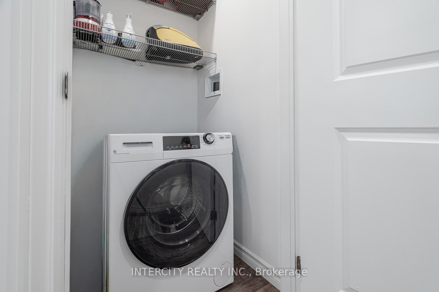 Photo 46 of Unit 116, 1331 Major Mackenzie Drive W, Vaughan, Patterson — HOMEH