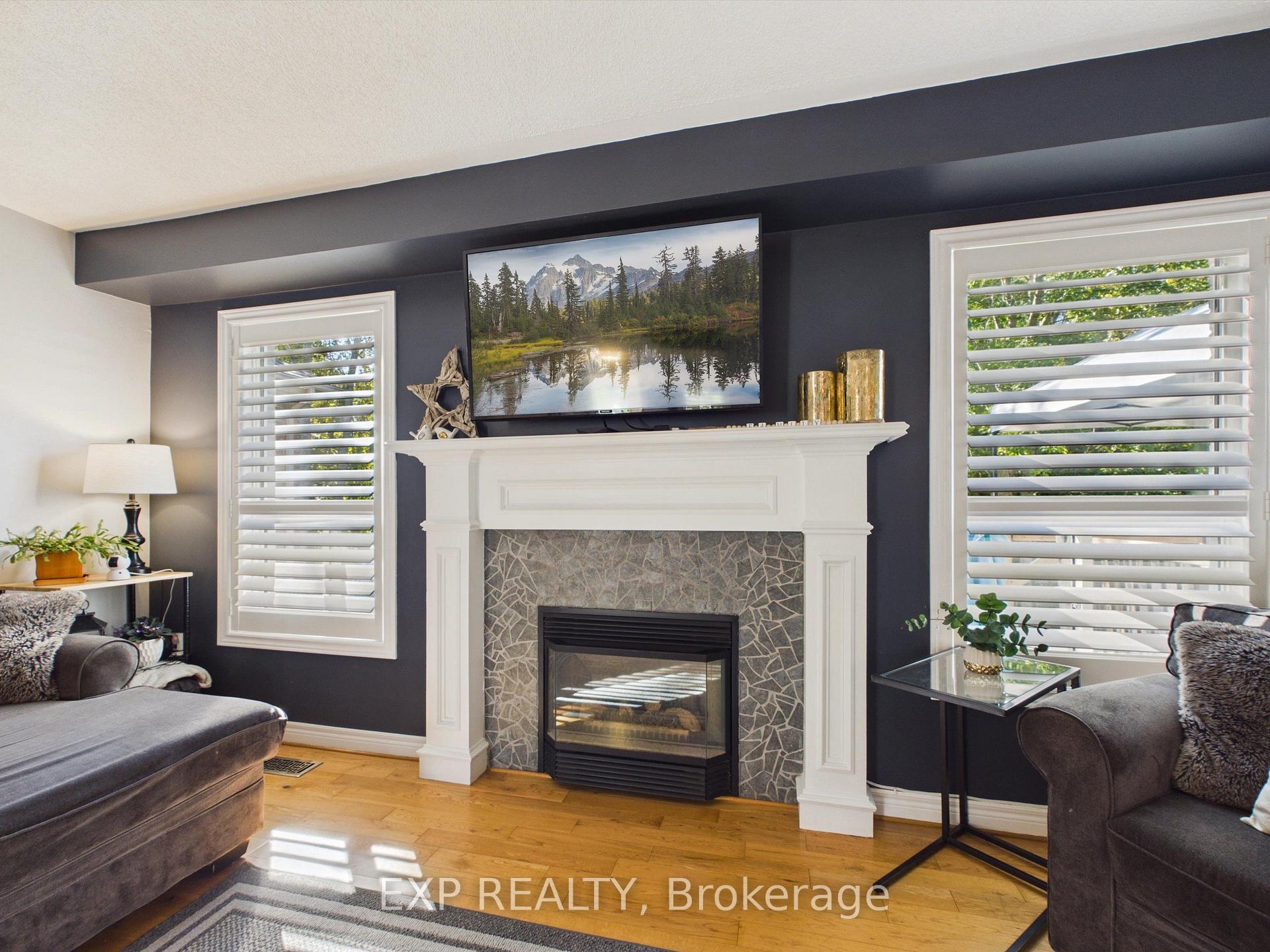 Photo 6 of 23 Mckenzie Crescent, Barrie, Ardagh — HOMEH