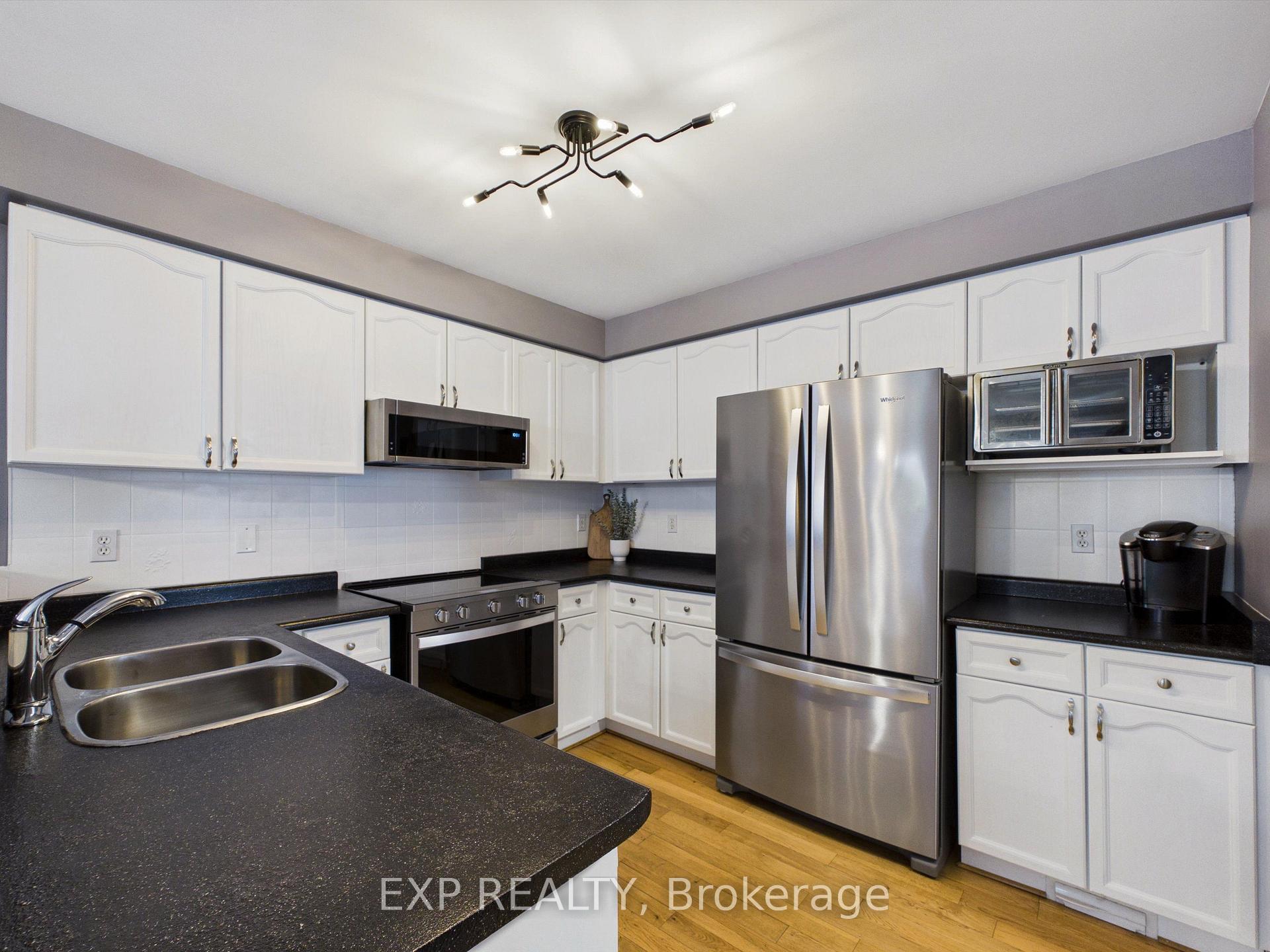 Photo 12 of 23 Mckenzie Crescent, Barrie, Ardagh — HOMEH