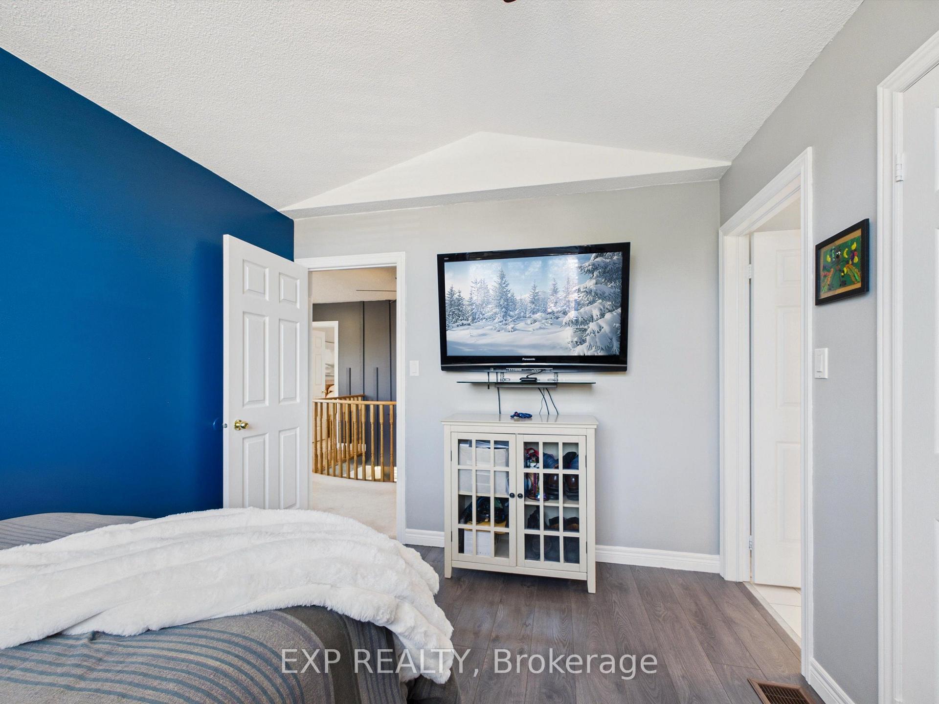 Photo 28 of 23 Mckenzie Crescent, Barrie, Ardagh — HOMEH