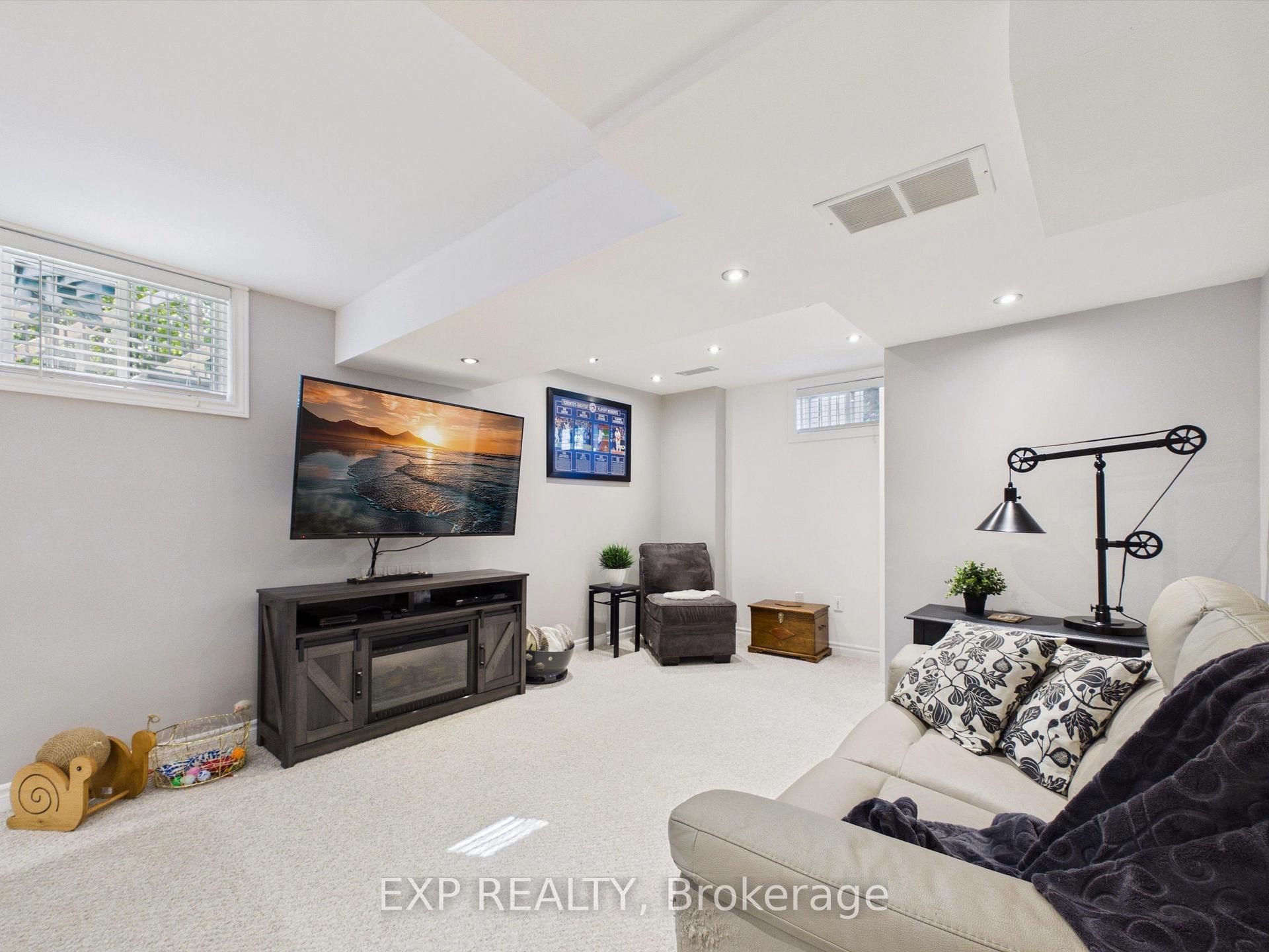 Photo 36 of 23 Mckenzie Crescent, Barrie, Ardagh — HOMEH