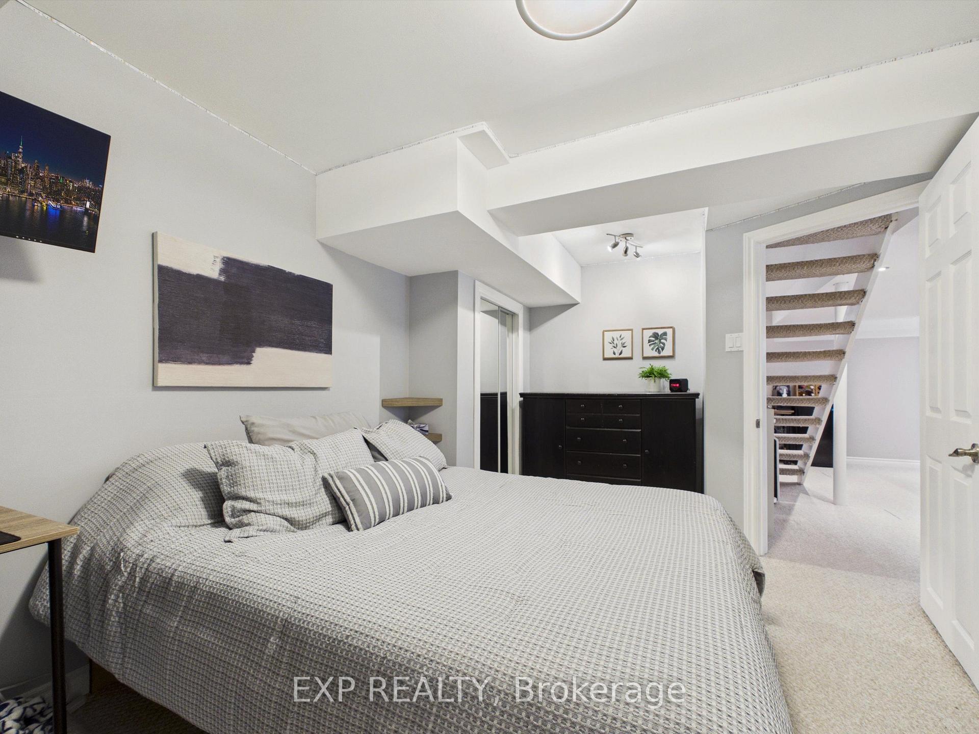 Photo 37 of 23 Mckenzie Crescent, Barrie, Ardagh — HOMEH