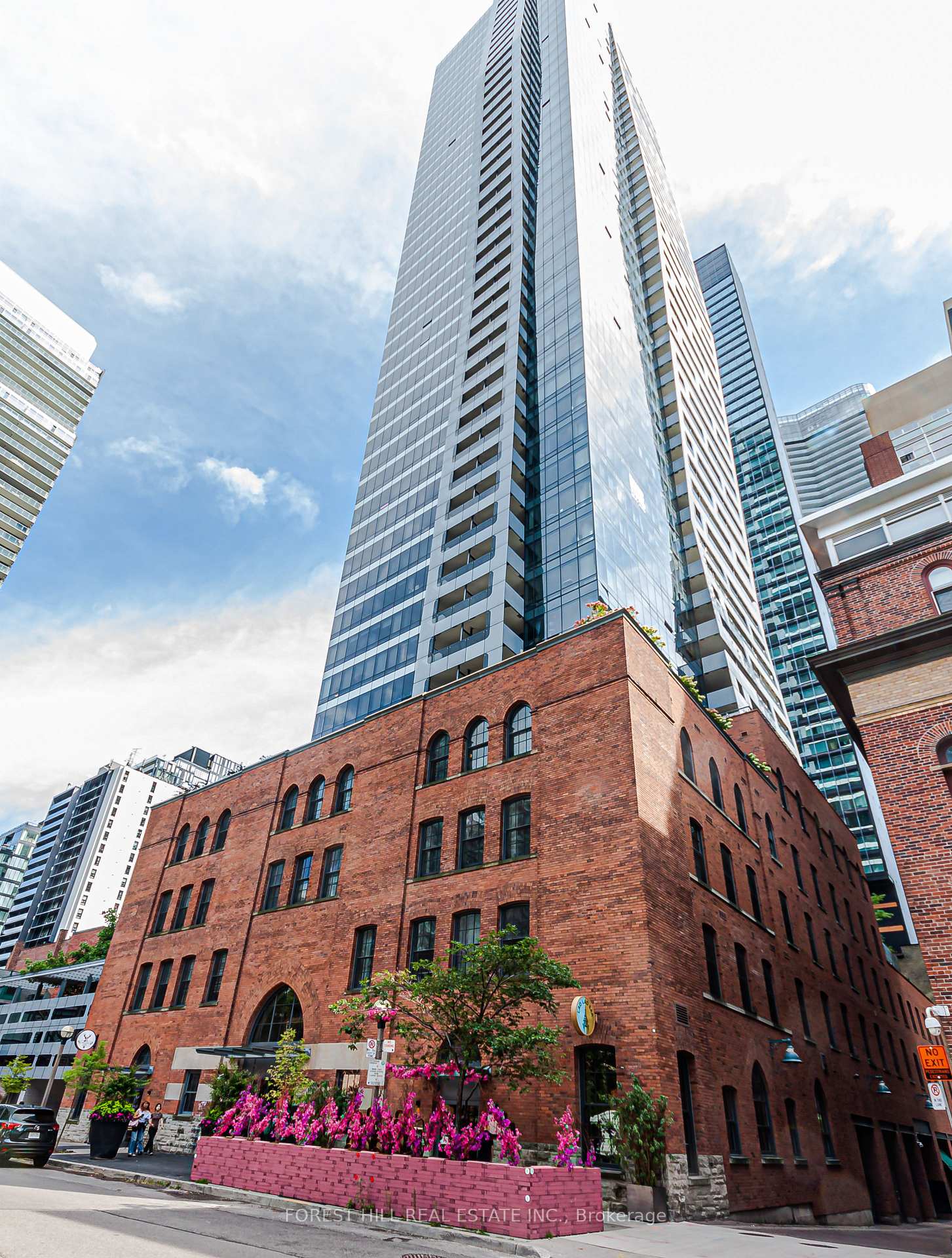 Photo 1 of Unit 909, 5 St Joseph Street, Toronto, Bay Street Corridor — HOMEH
