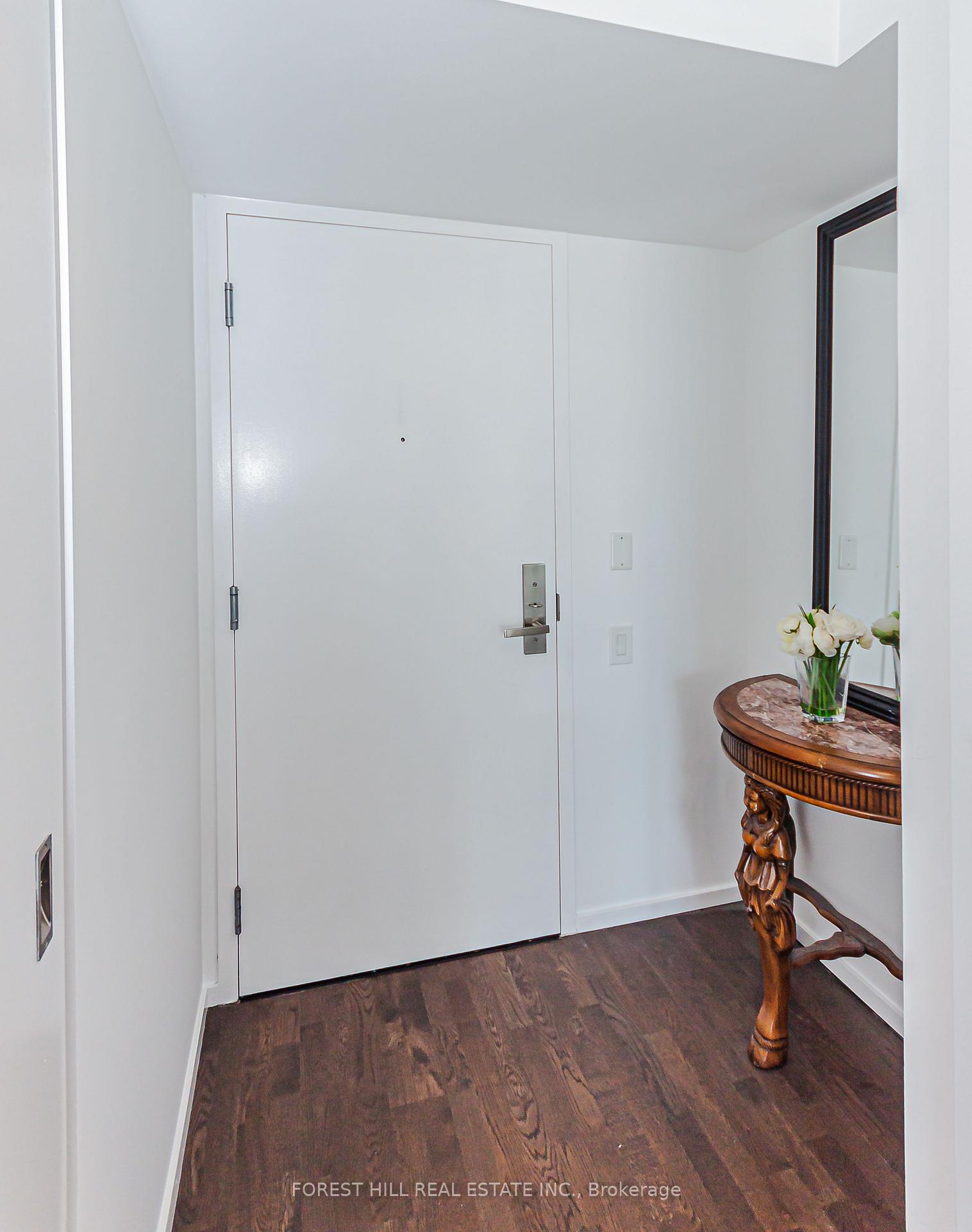 Photo 20 of Unit 909, 5 St Joseph Street, Toronto, Bay Street Corridor — HOMEH