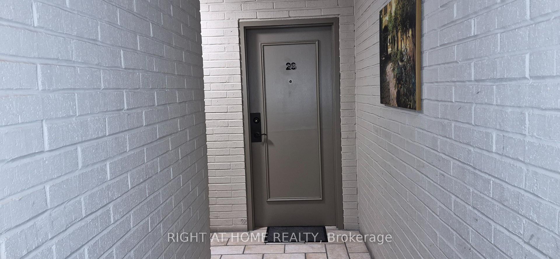 Photo 8 of Unit 26, 2373 King Street E, Hamilton, Glenview — HOMEH