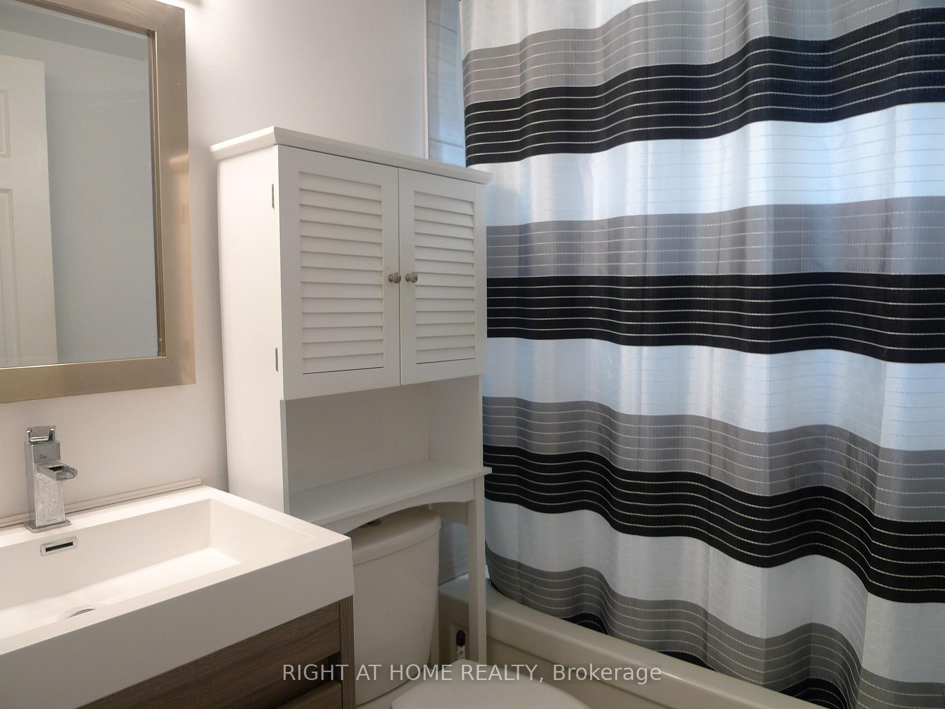Photo 23 of Unit 26, 2373 King Street E, Hamilton, Glenview — HOMEH