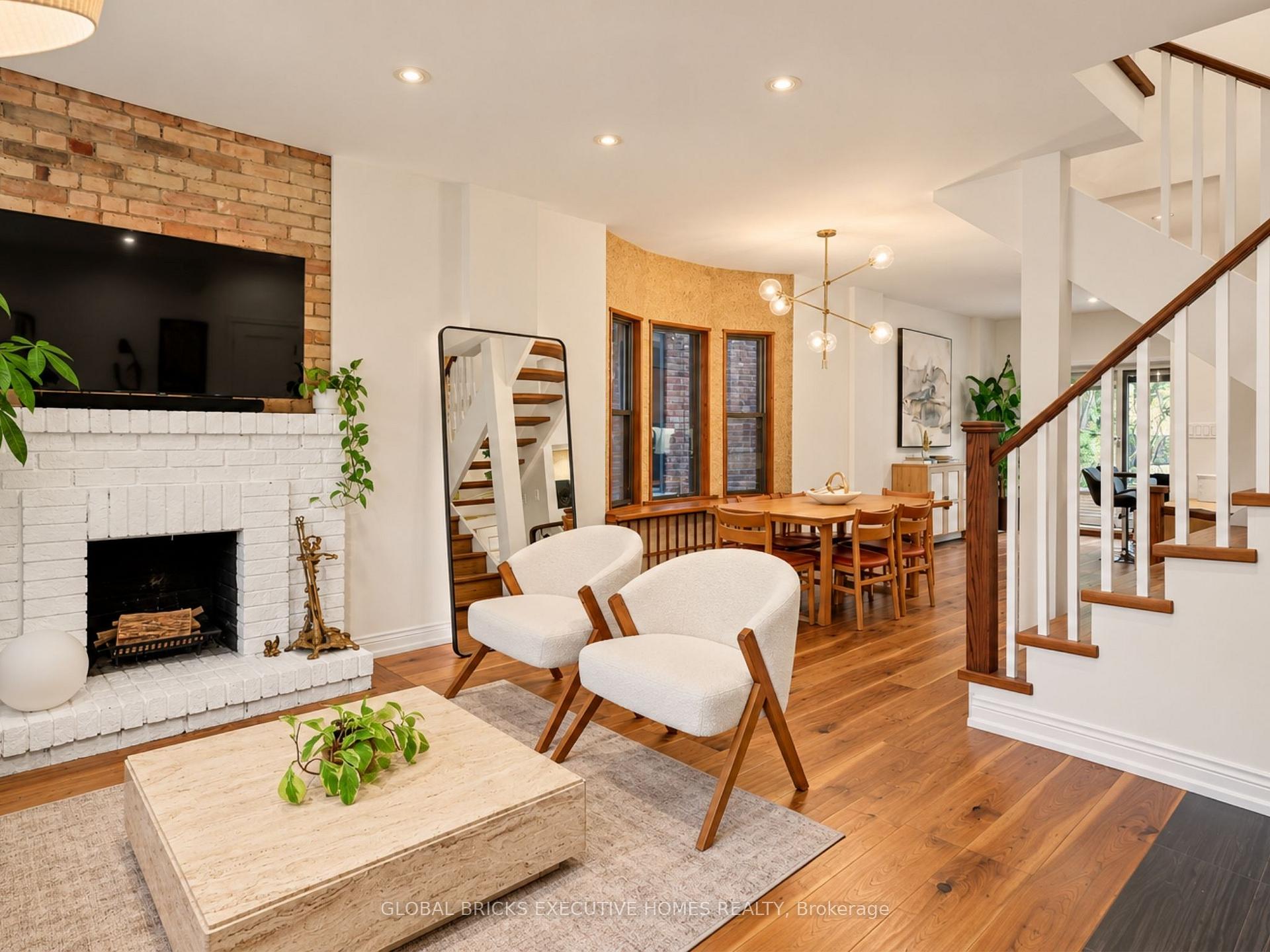 Photo 8 of 158 Fulton Avenue, Toronto, Playter Estates-Danforth — HOMEH