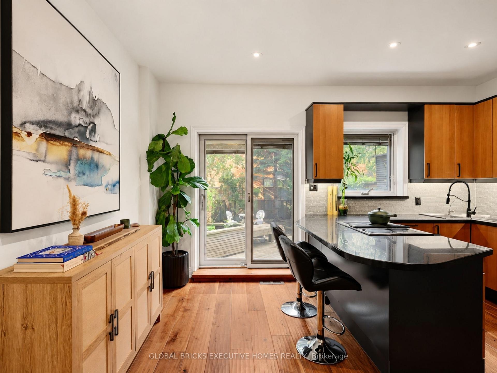 Photo 12 of 158 Fulton Avenue, Toronto, Playter Estates-Danforth — HOMEH