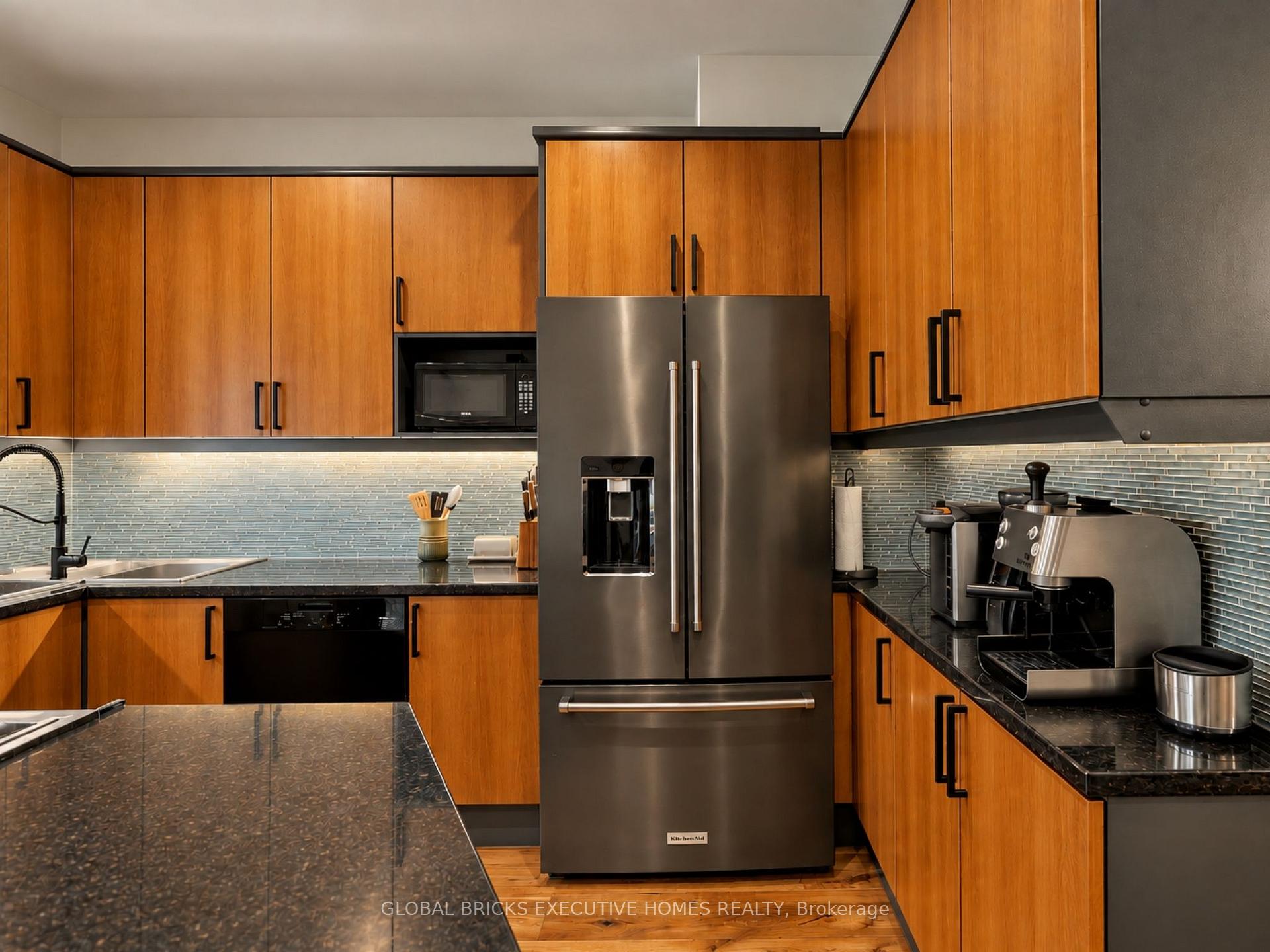 Photo 13 of 158 Fulton Avenue, Toronto, Playter Estates-Danforth — HOMEH