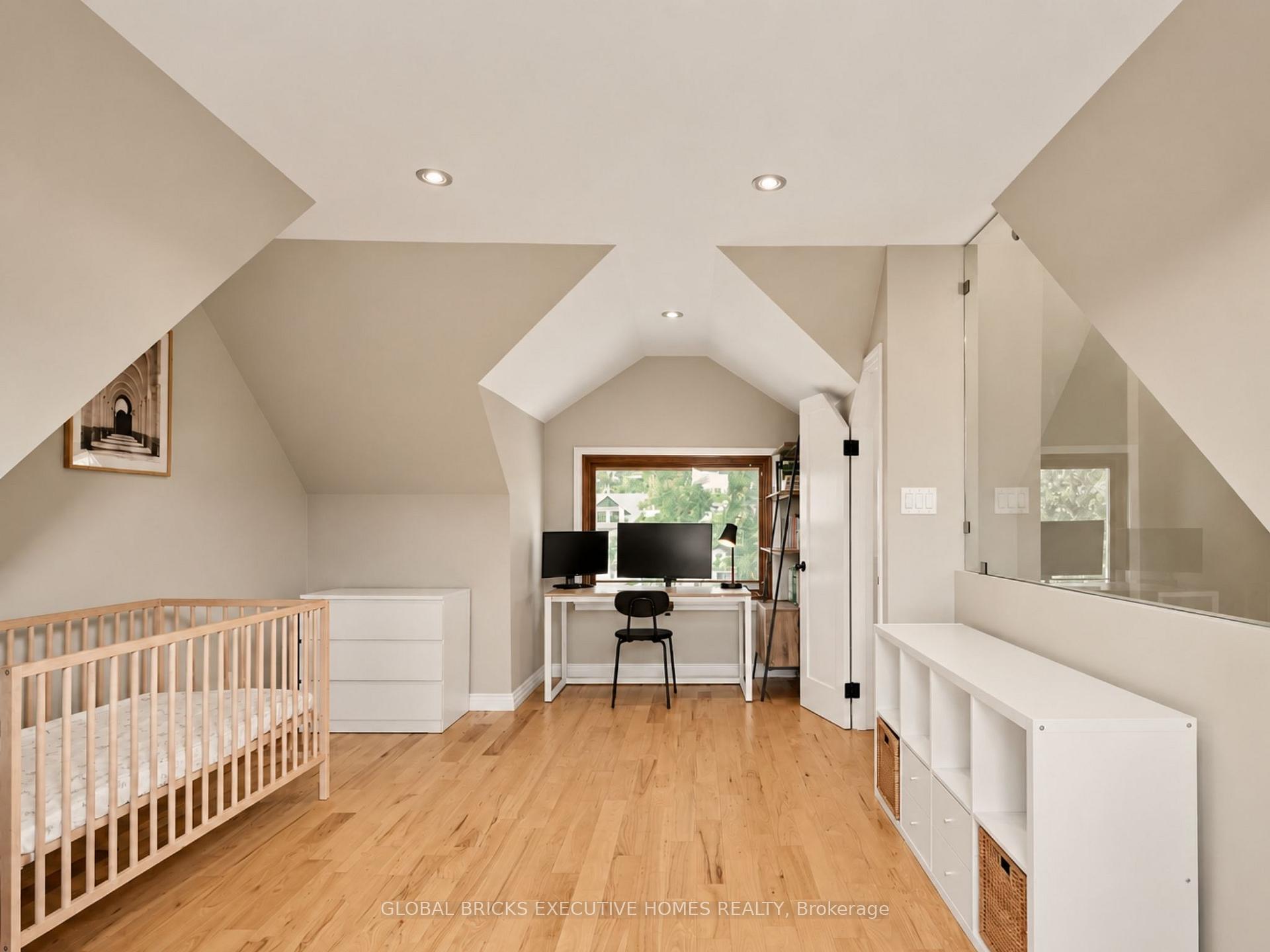 Photo 23 of 158 Fulton Avenue, Toronto, Playter Estates-Danforth — HOMEH