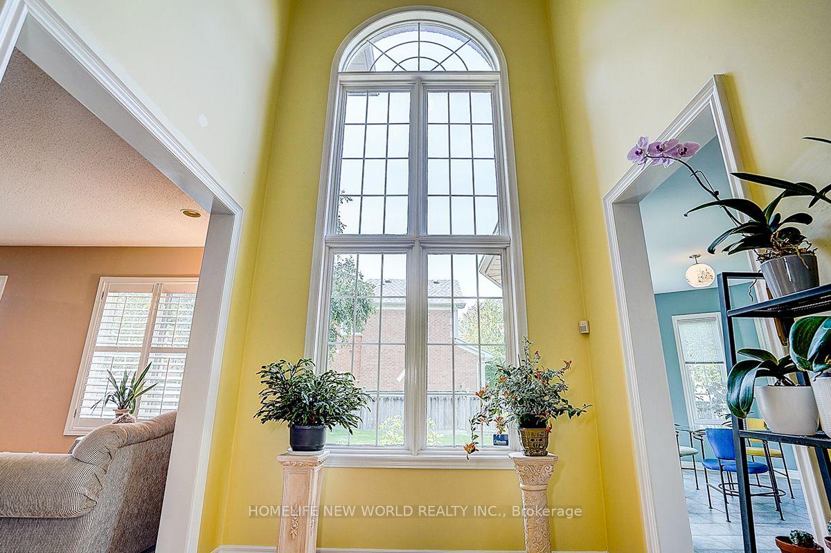 Photo 12 of 133 White Lotus Circle, Markham, Cachet — HOMEH
