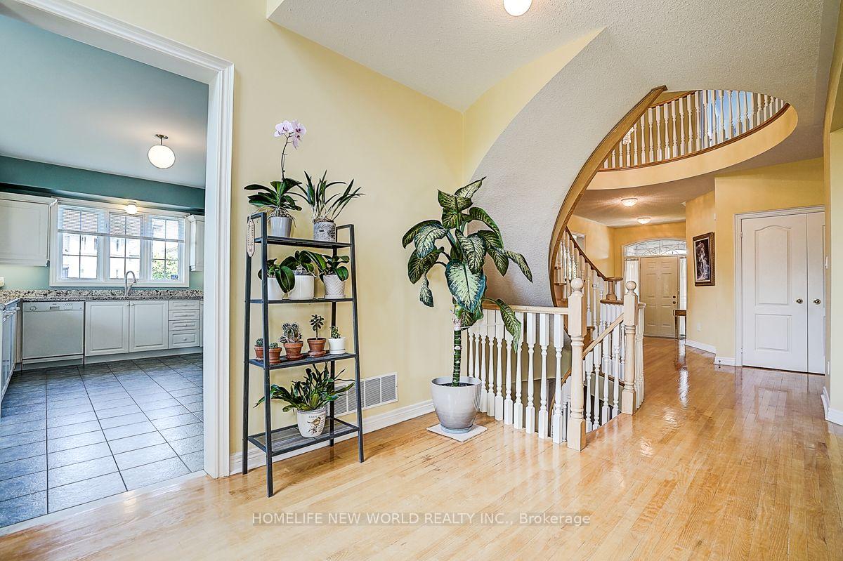 Photo 15 of 133 White Lotus Circle, Markham, Cachet — HOMEH