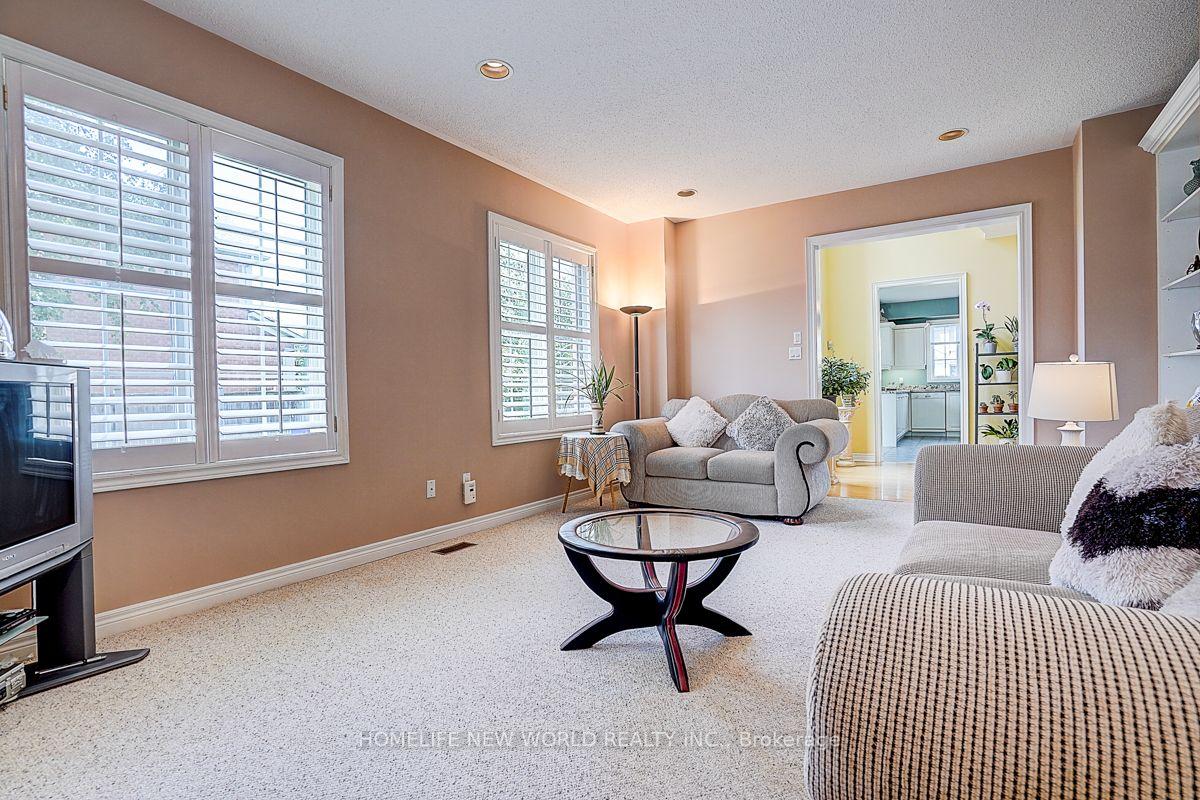 Photo 27 of 133 White Lotus Circle, Markham, Cachet — HOMEH