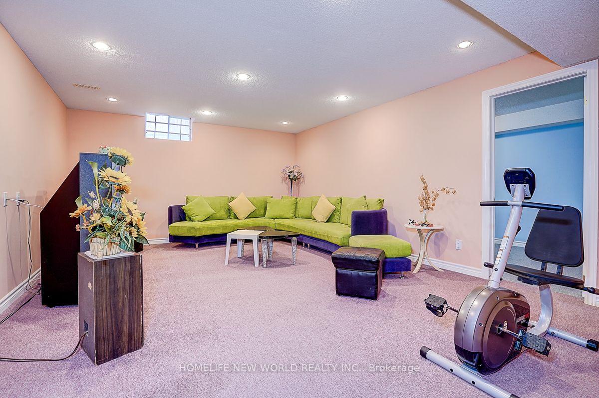 Photo 57 of 133 White Lotus Circle, Markham, Cachet — HOMEH