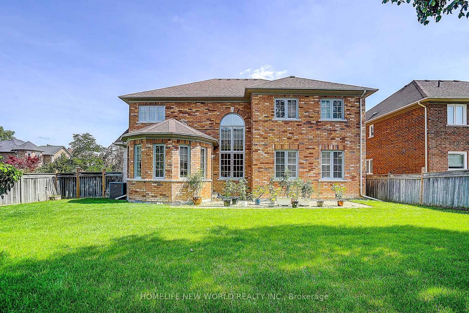 Photo 63 of 133 White Lotus Circle, Markham, Cachet — HOMEH