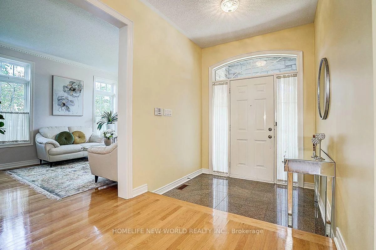 Photo 13 of 133 White Lotus Circle, Markham, Cachet — HOMEH