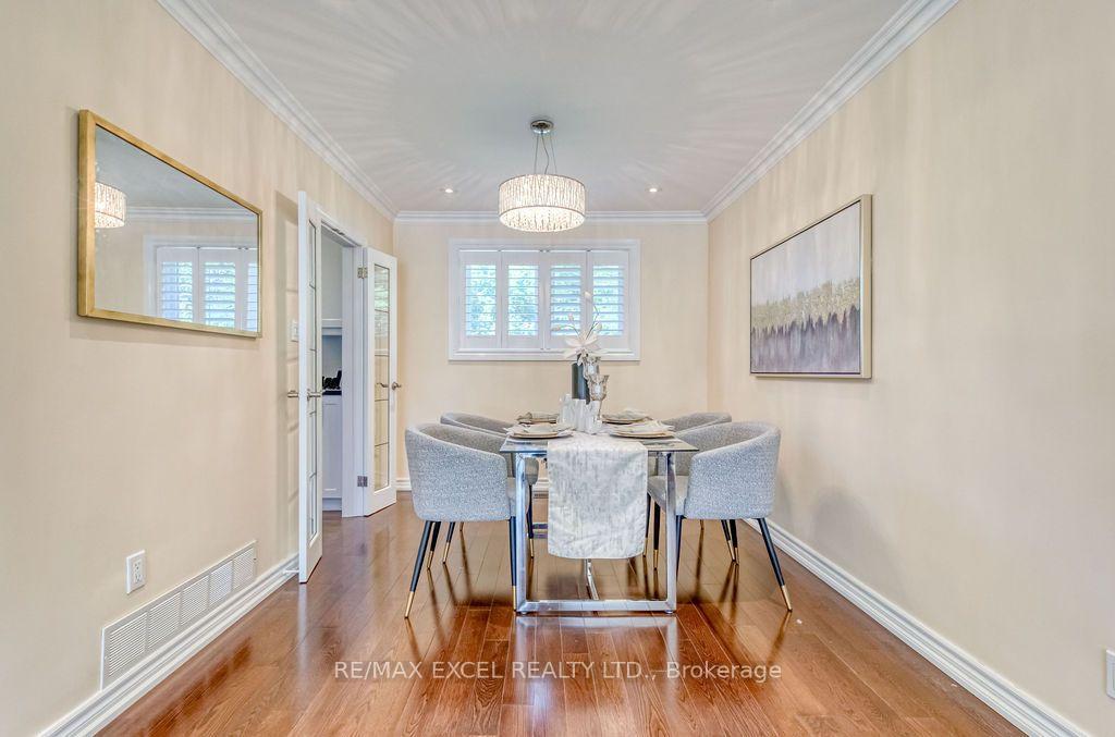 Photo 9 of 120 Drakefield Road, Markham, Bullock — HOMEH