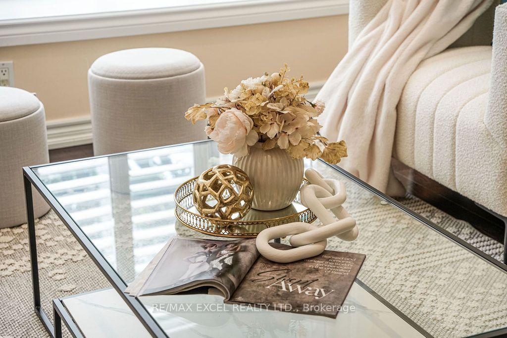 Photo 32 of 120 Drakefield Road, Markham, Bullock — HOMEH