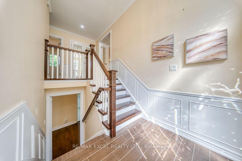 Photo 42 of 120 Drakefield Road, Markham, Bullock — HOMEH