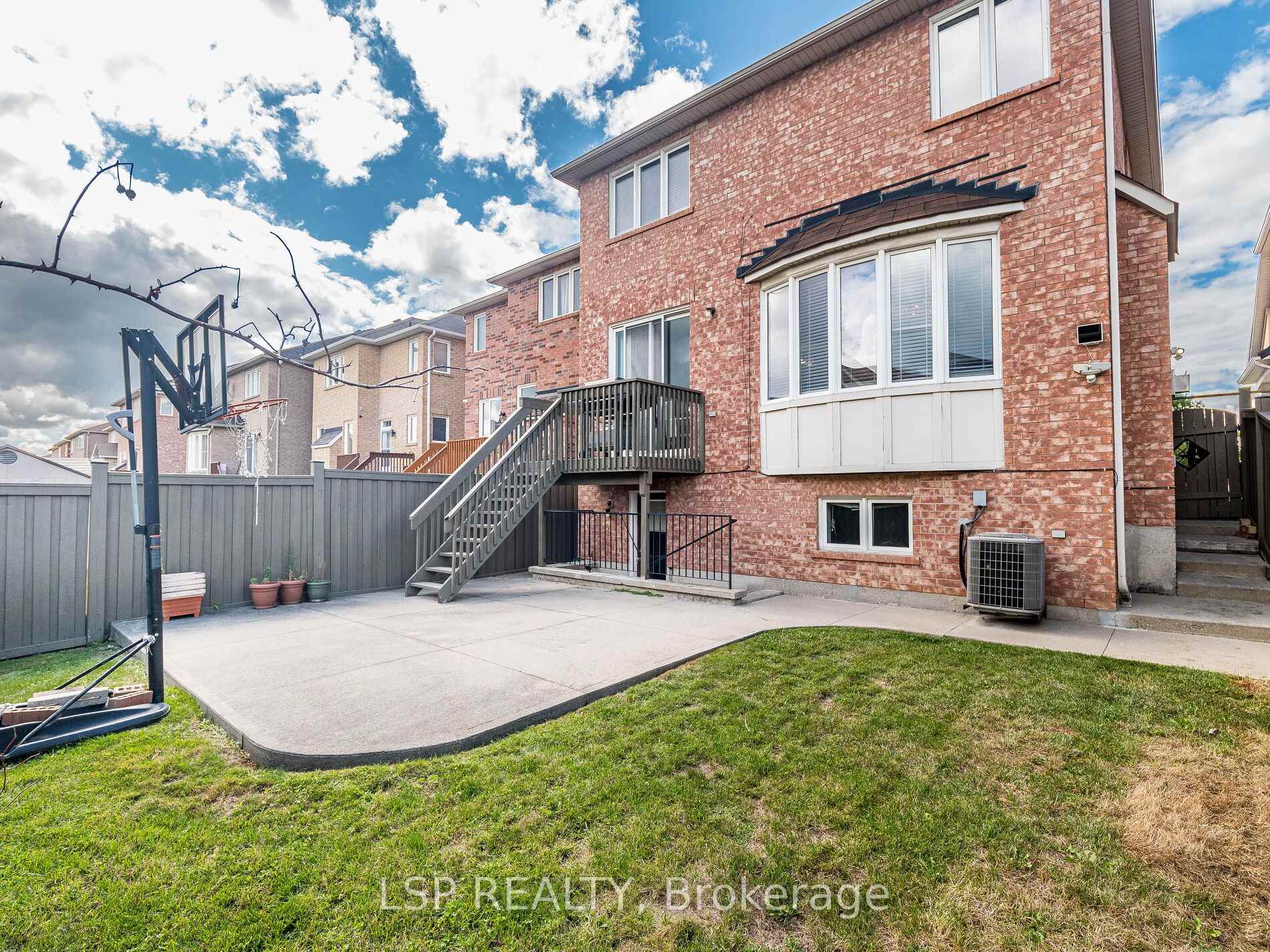 Photo 28 of 346 Panhellenic Drive, Mississauga, Meadowvale Village — HOMEH