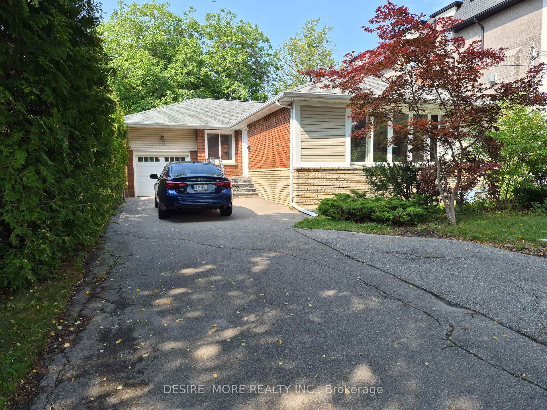 Front of 288 Betty Ann Drive