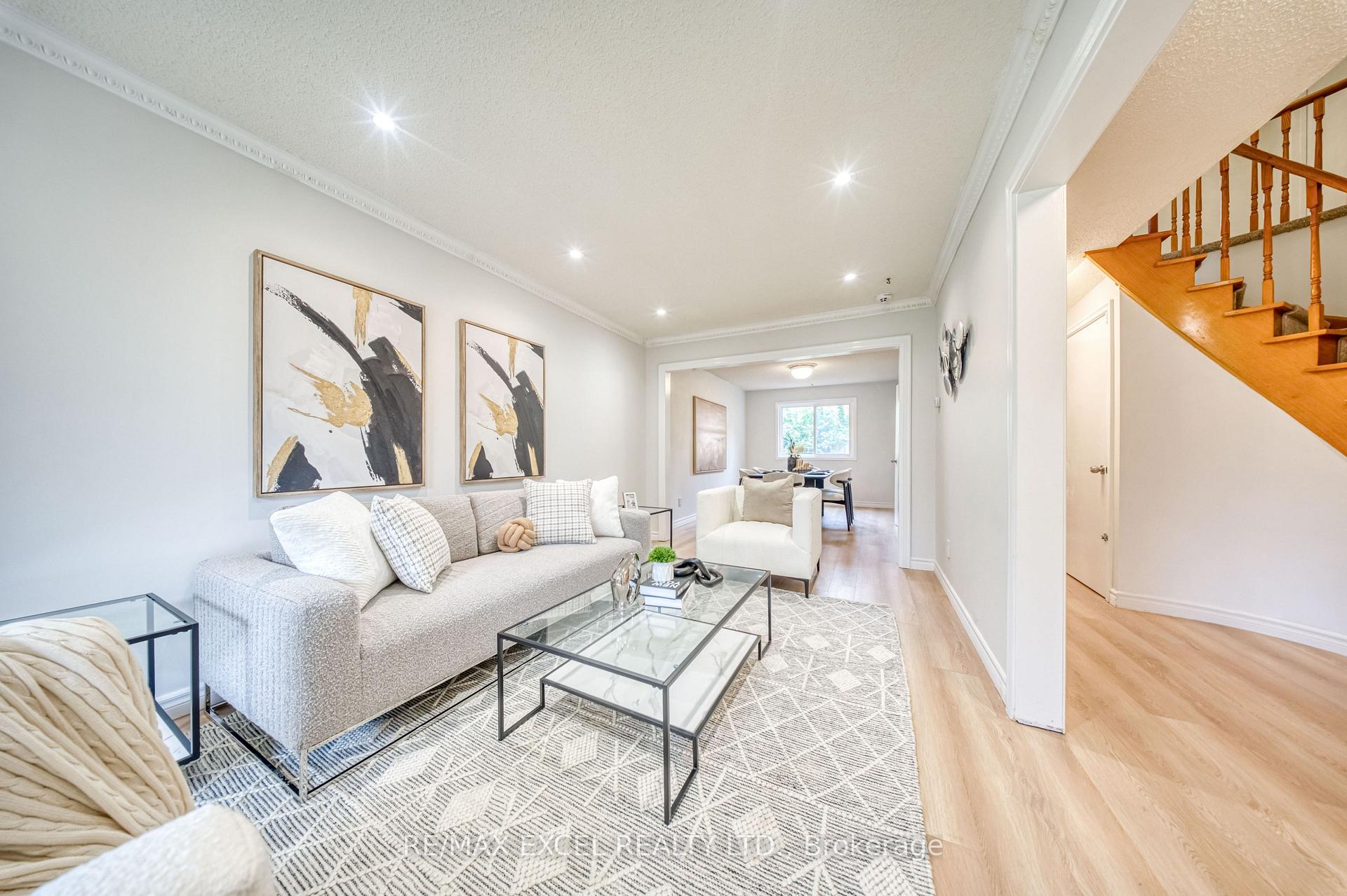 Photo 4 of 1019 Rouge Valley Drive, Pickering, Rougemount — HOMEH