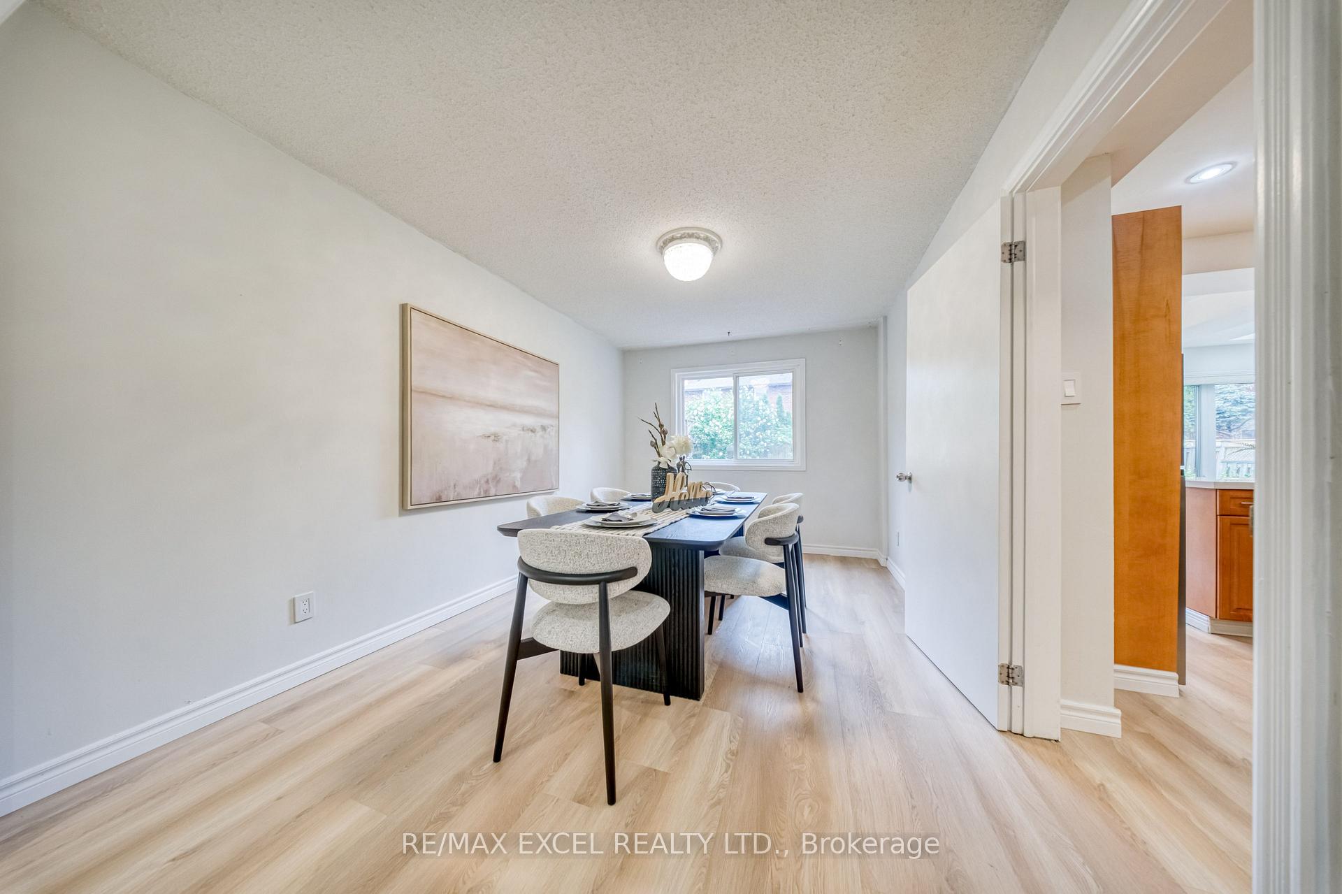 Photo 7 of 1019 Rouge Valley Drive, Pickering, Rougemount — HOMEH