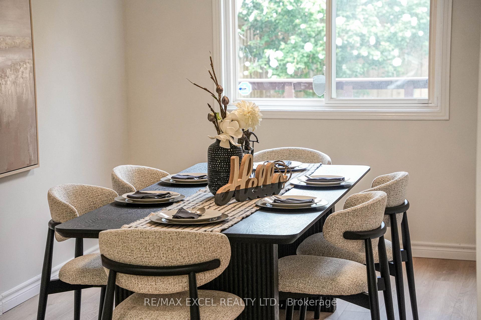 Photo 10 of 1019 Rouge Valley Drive, Pickering, Rougemount — HOMEH