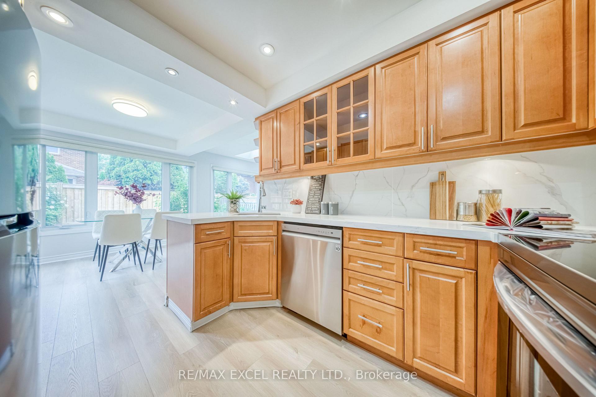 Photo 11 of 1019 Rouge Valley Drive, Pickering, Rougemount — HOMEH