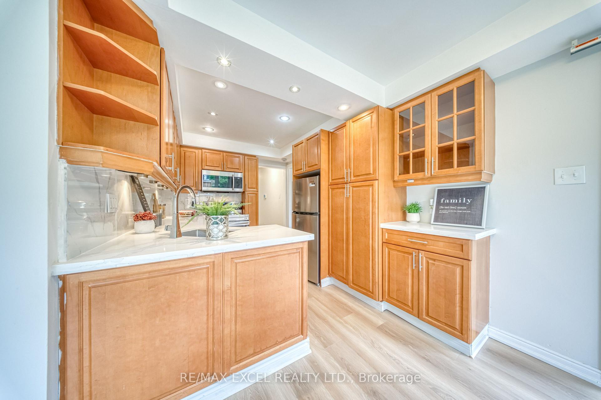Photo 15 of 1019 Rouge Valley Drive, Pickering, Rougemount — HOMEH