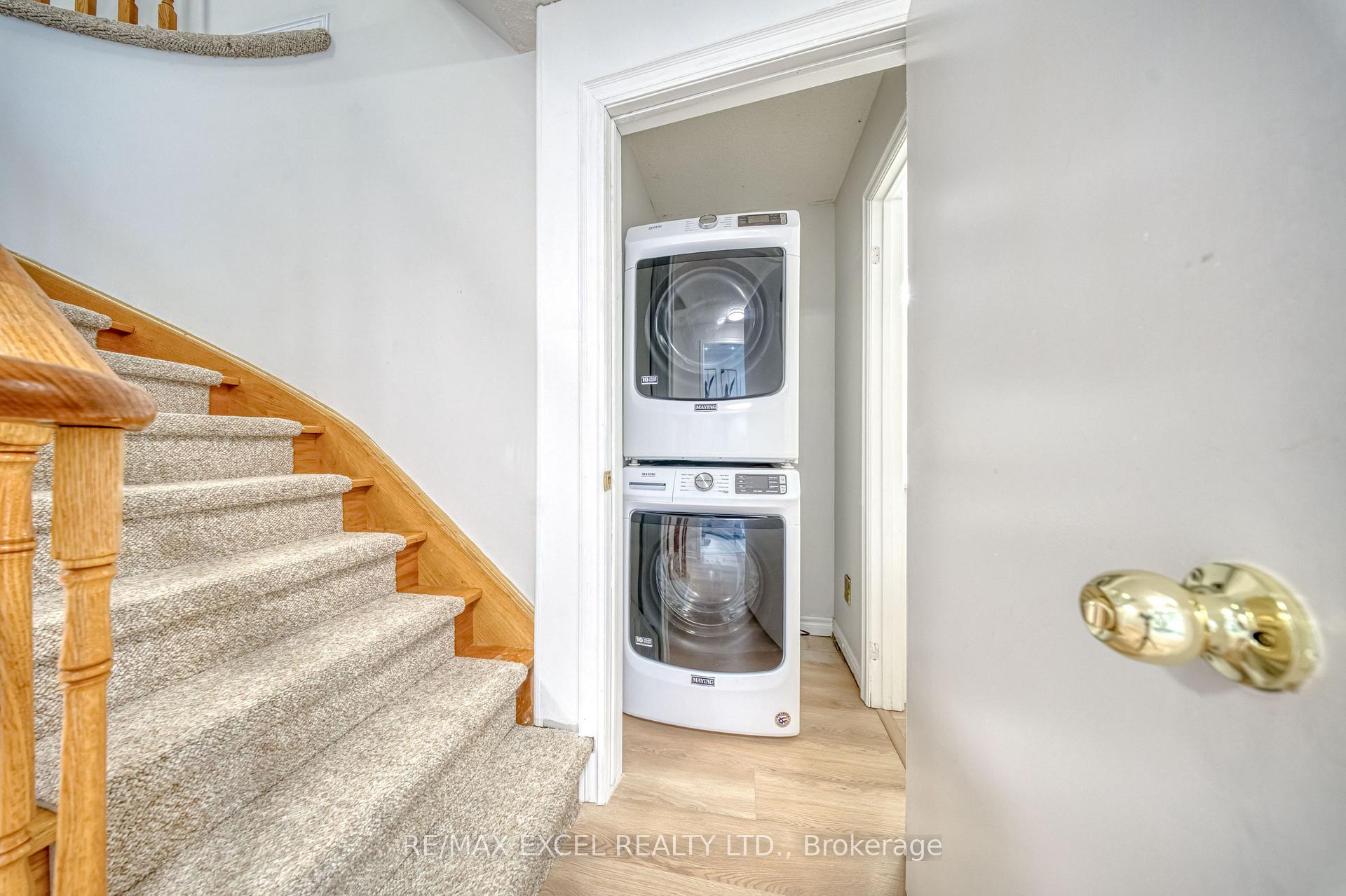 Photo 23 of 1019 Rouge Valley Drive, Pickering, Rougemount — HOMEH