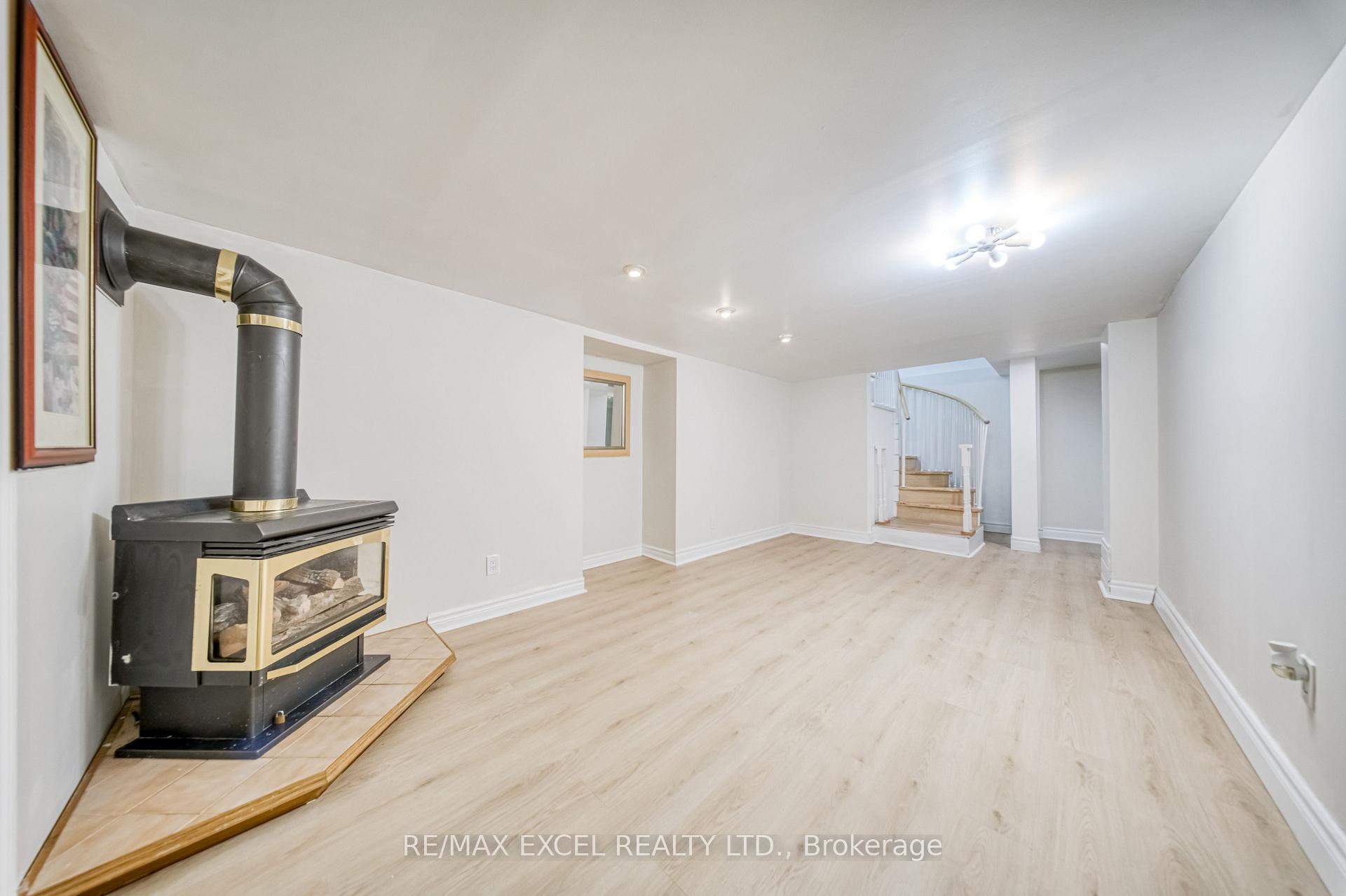 Photo 47 of 1019 Rouge Valley Drive, Pickering, Rougemount — HOMEH