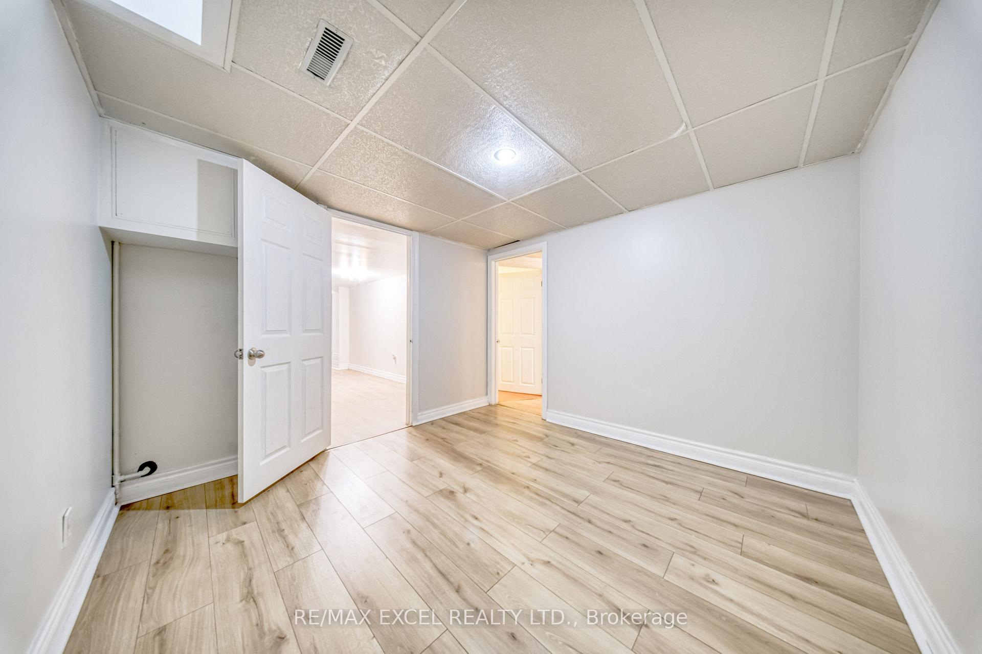 Photo 49 of 1019 Rouge Valley Drive, Pickering, Rougemount — HOMEH