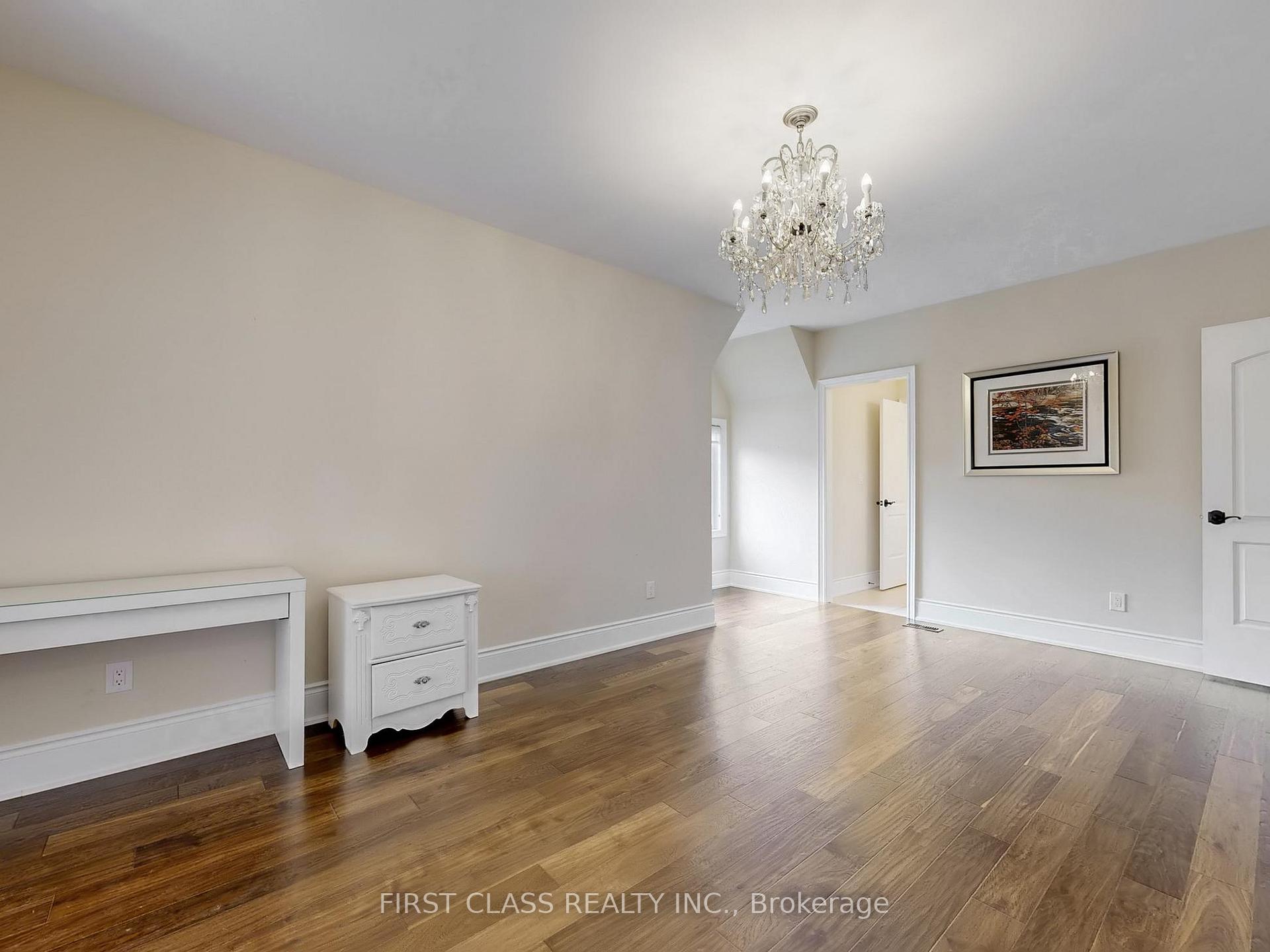 Photo 29 of 3 Royal County Down Crescent, Markham, Devil's Elbow — HOMEH