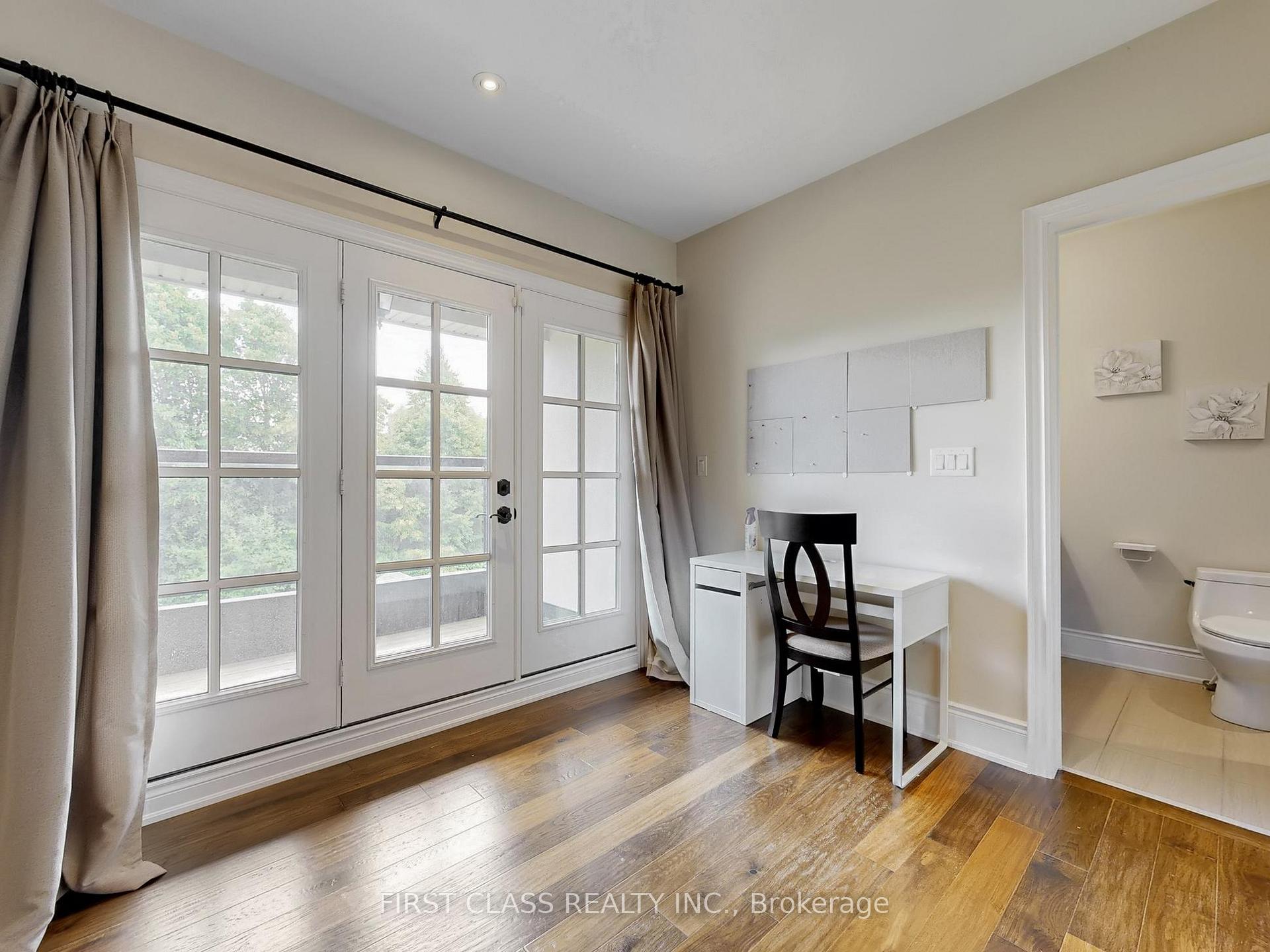 Photo 32 of 3 Royal County Down Crescent, Markham, Devil's Elbow — HOMEH