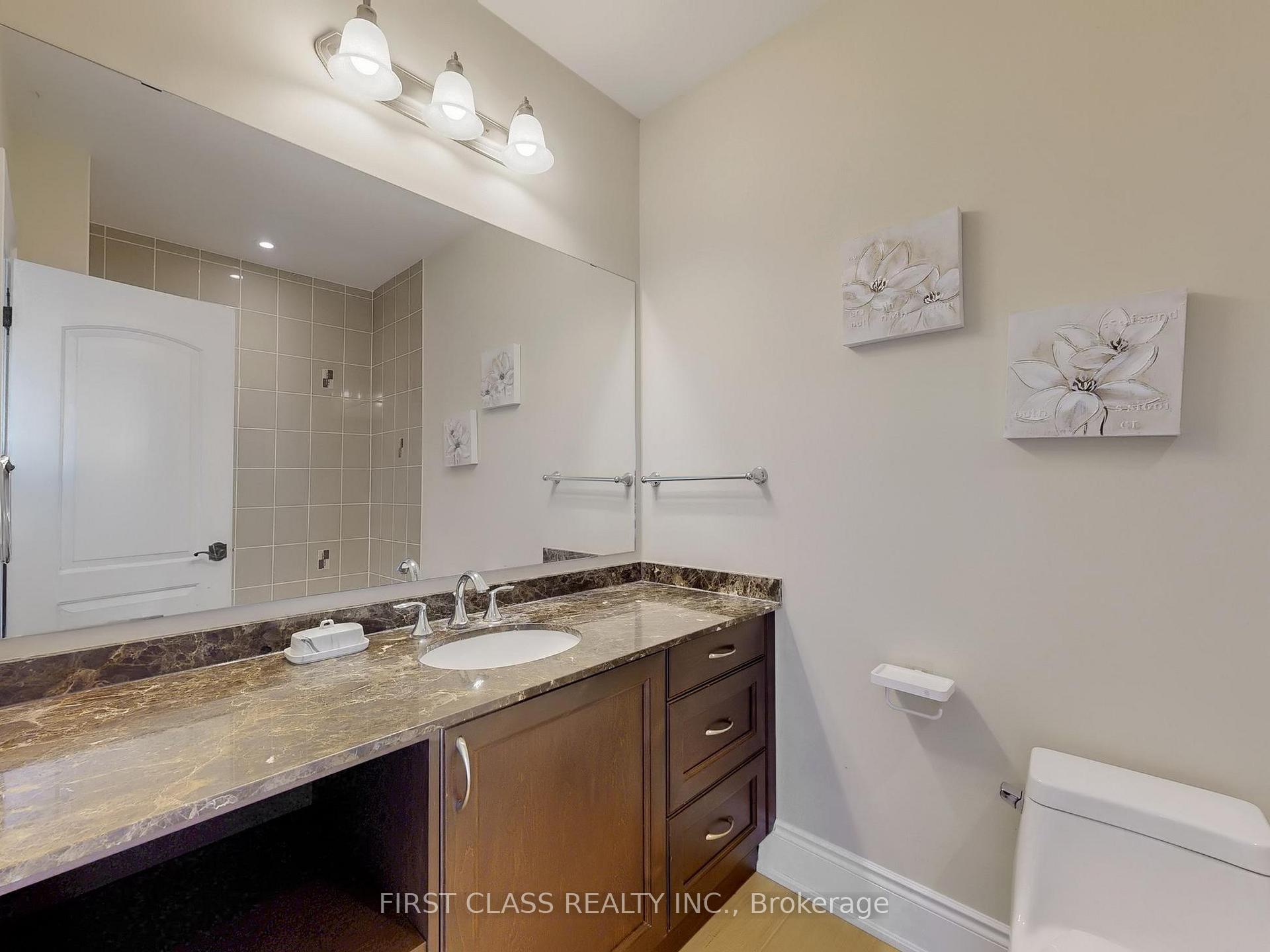 Photo 33 of 3 Royal County Down Crescent, Markham, Devil's Elbow — HOMEH