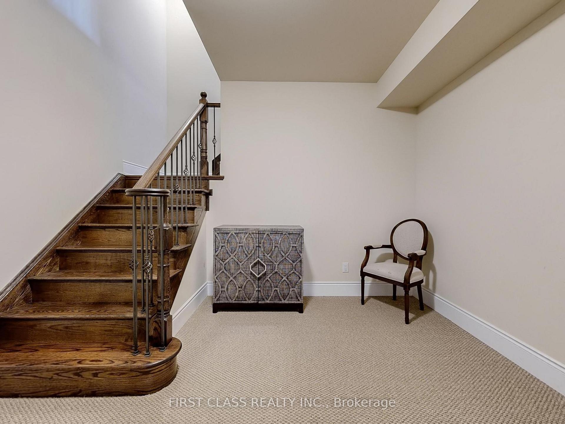 Photo 34 of 3 Royal County Down Crescent, Markham, Devil's Elbow — HOMEH