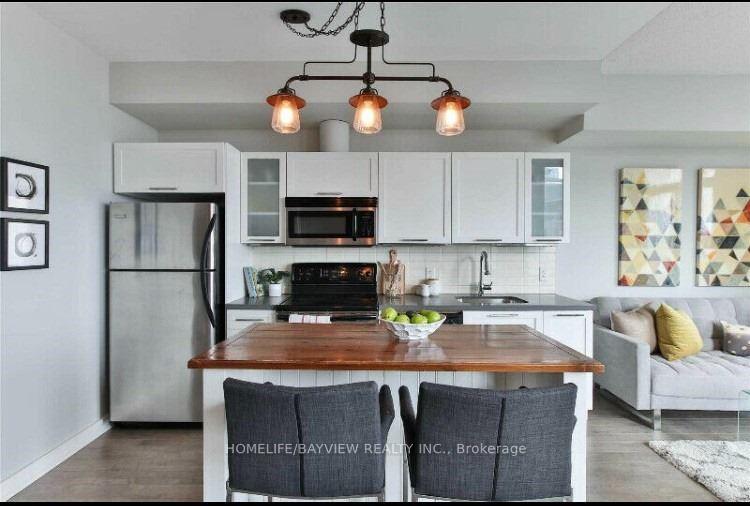 Photo 2 of Unit 1106, 33 Mill Street, Toronto, Waterfront Communities — HOMEH