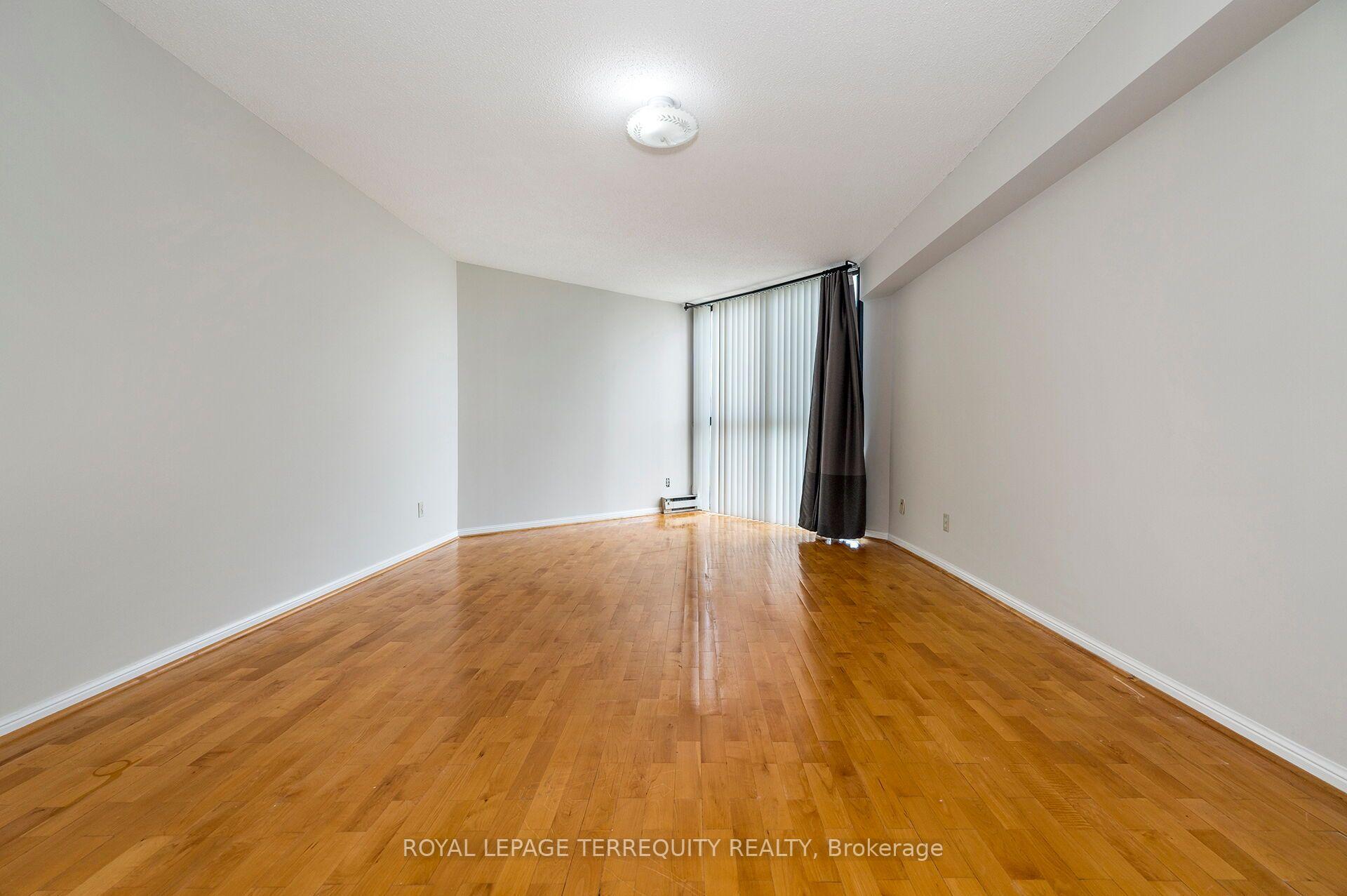 Photo 21 of Unit 2002, 40 Richview Road, Etobicoke, Humber Heights — HOMEH