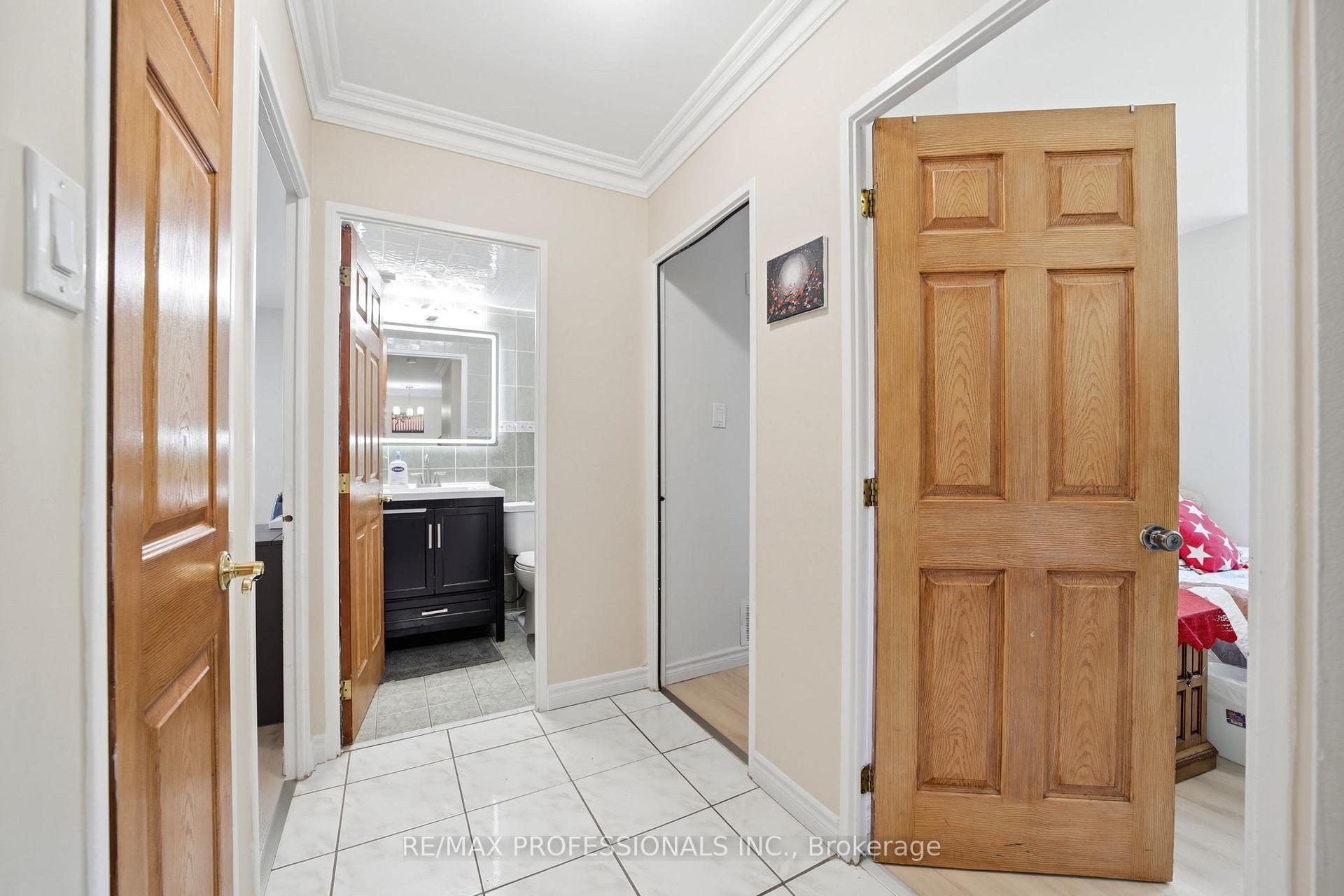 Photo 39 of Unit 204, 19 Four Winds Drive, North York, York University Heights — HOMEH