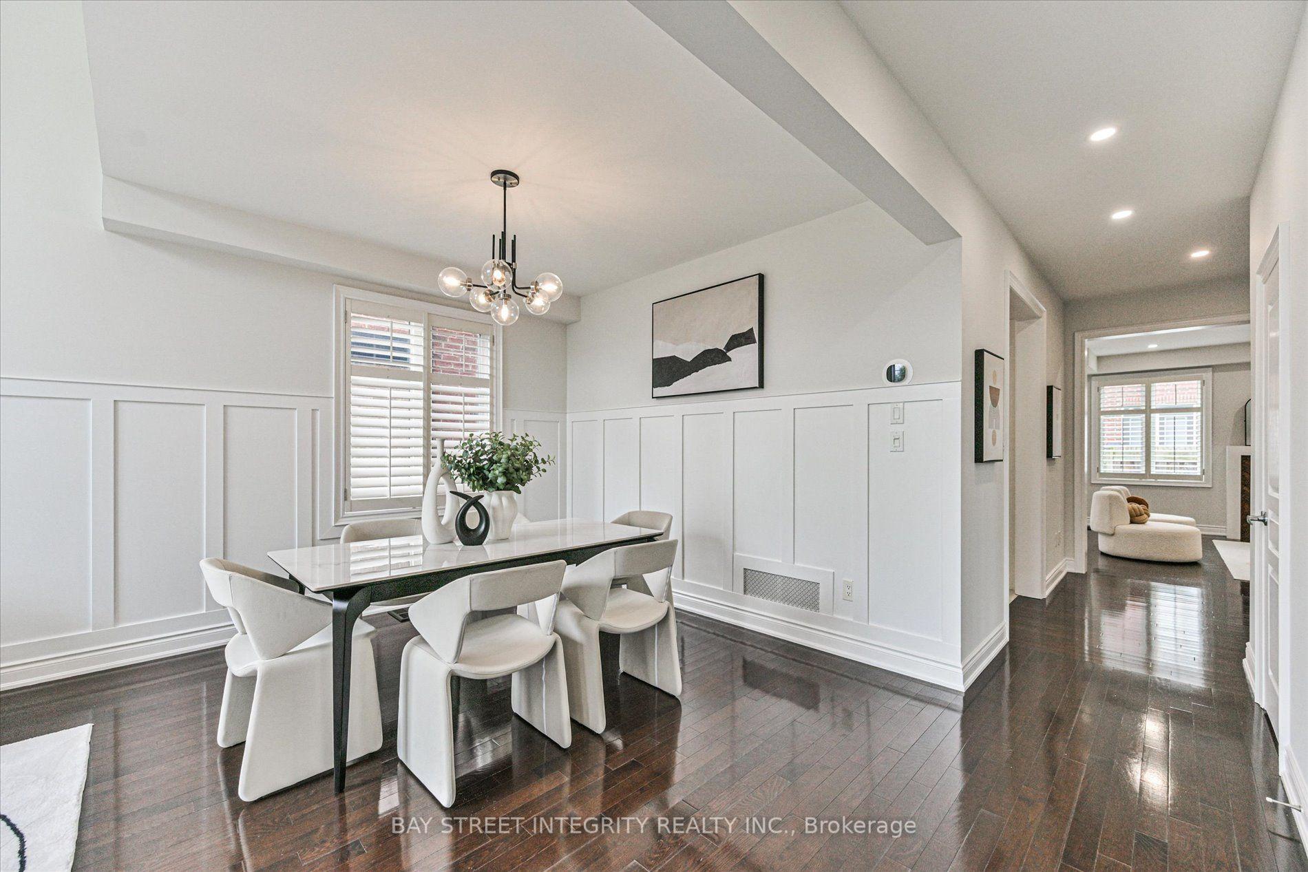 Photo 8 of 210 Milkweed Way, Oakville, Bronte — HOMEH