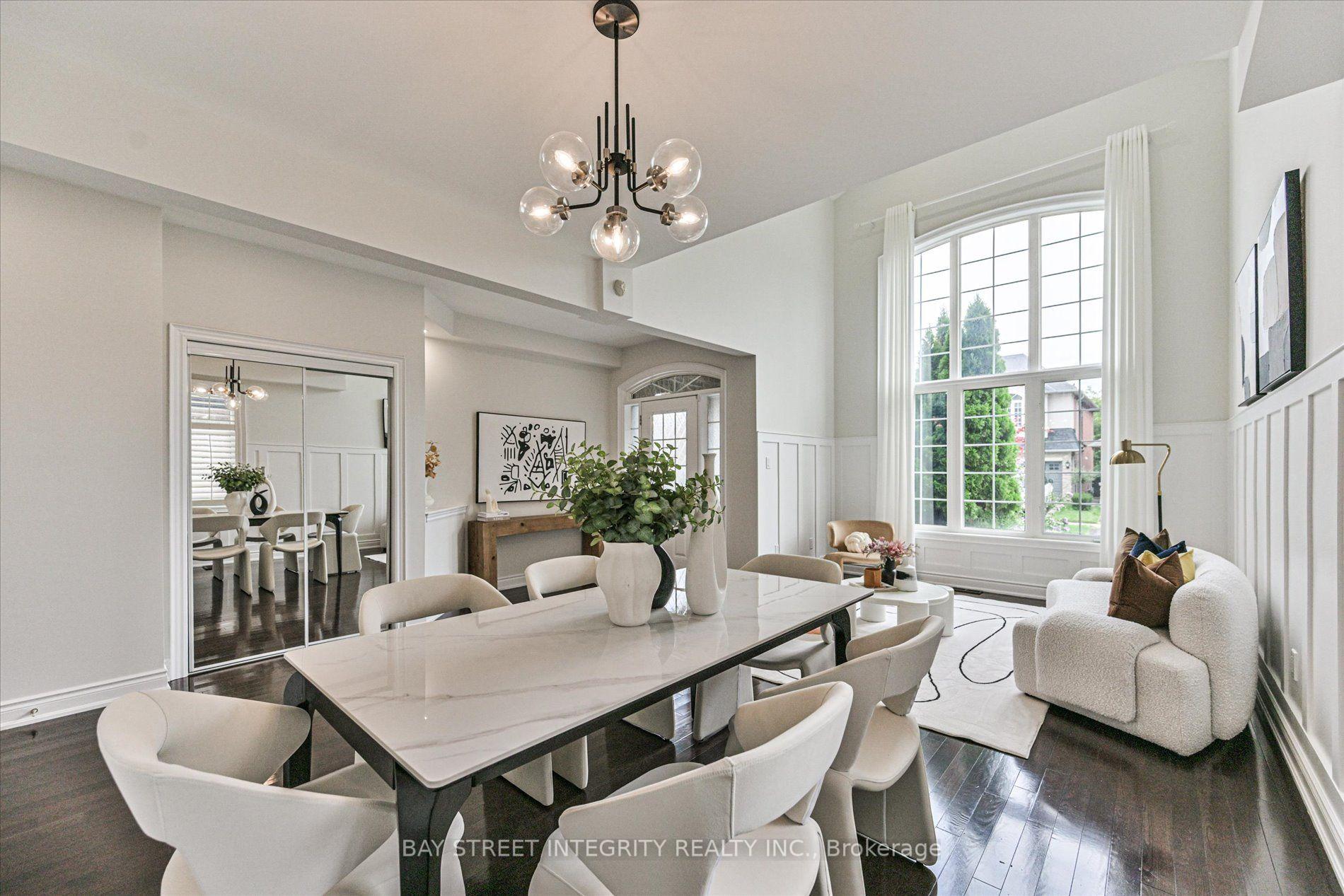 Photo 9 of 210 Milkweed Way, Oakville, Bronte — HOMEH