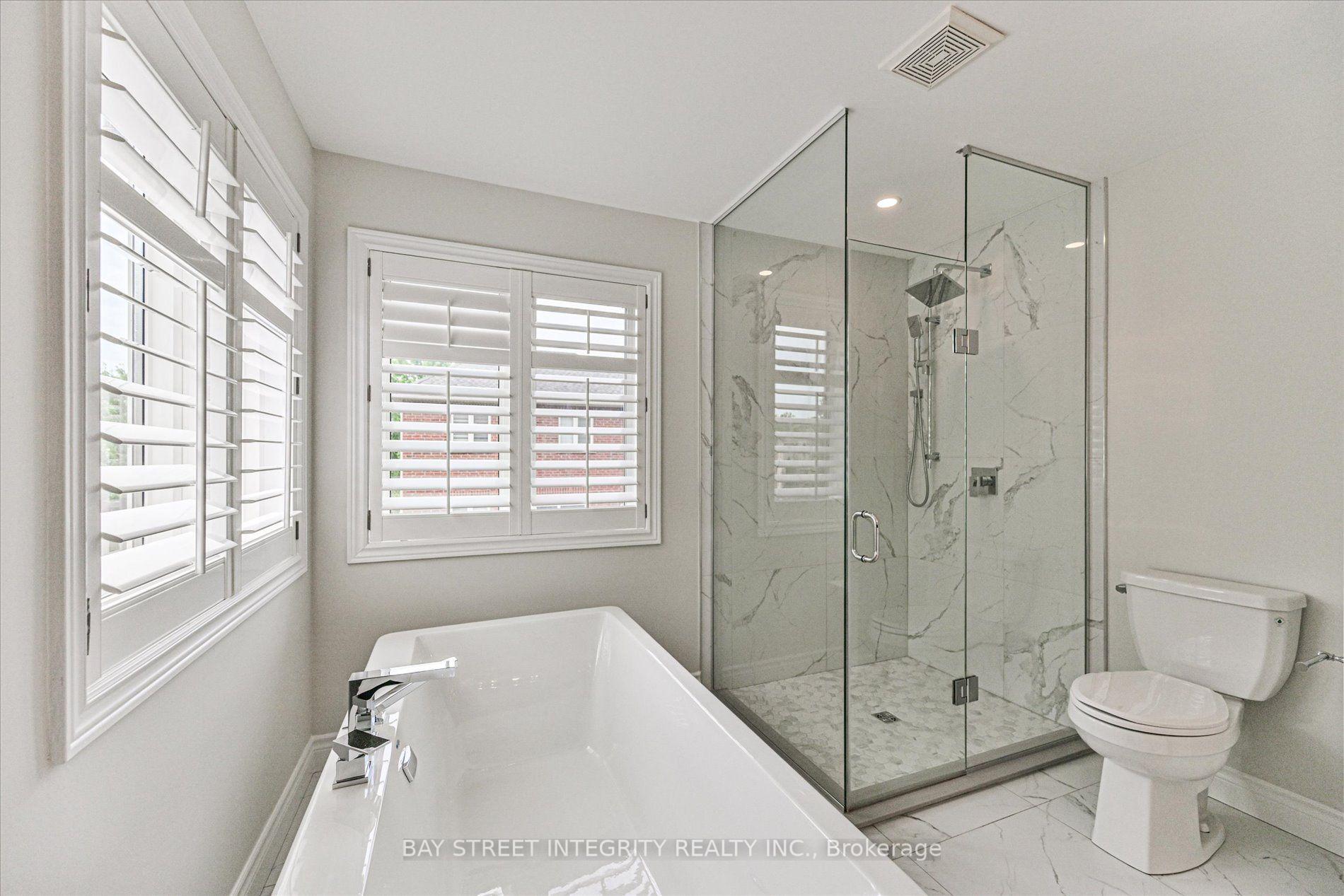 Photo 33 of 210 Milkweed Way, Oakville, Bronte — HOMEH